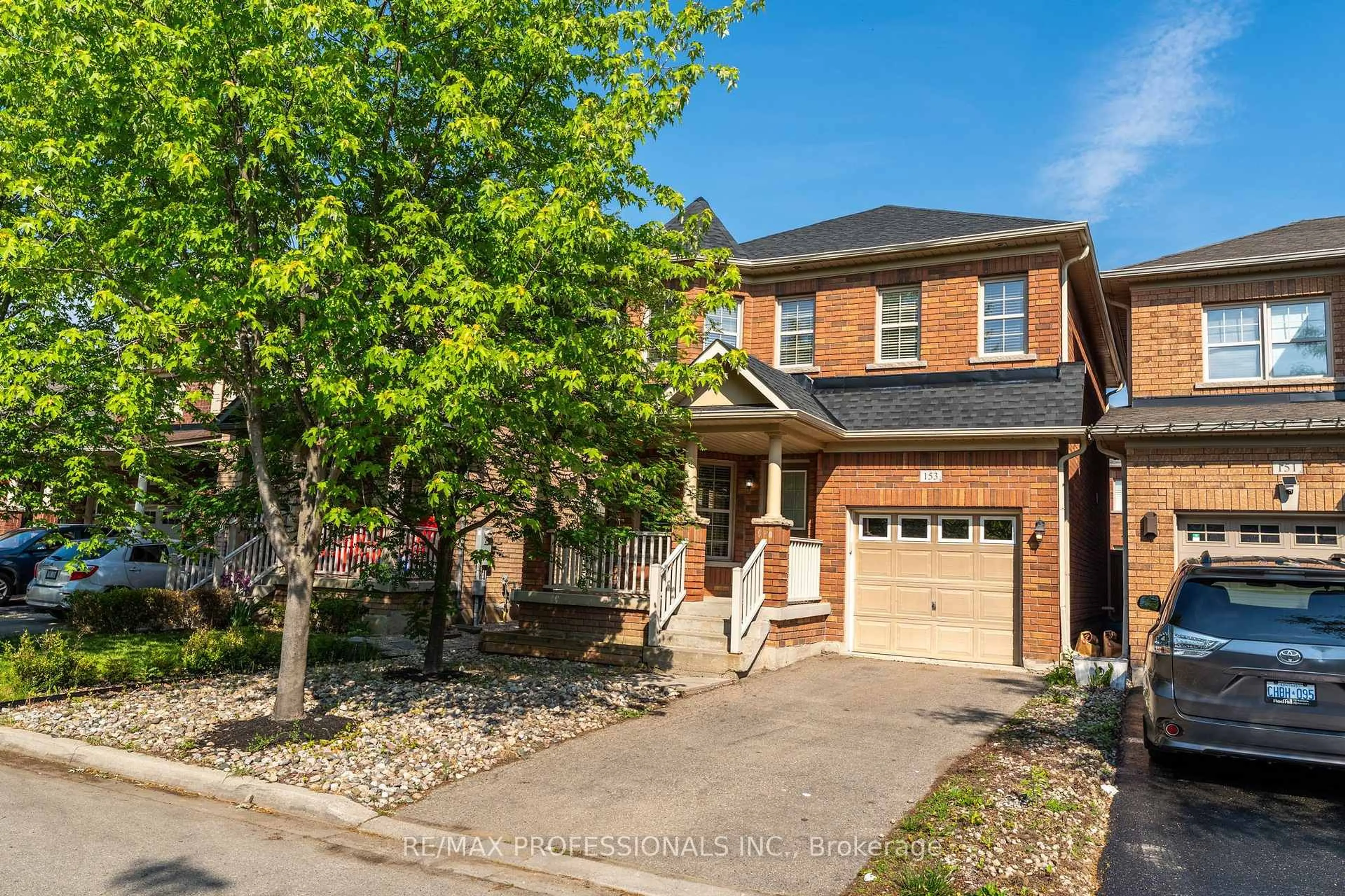 Home with brick exterior material, street for 153 Weston Dr, Milton Ontario L9T 0V6
