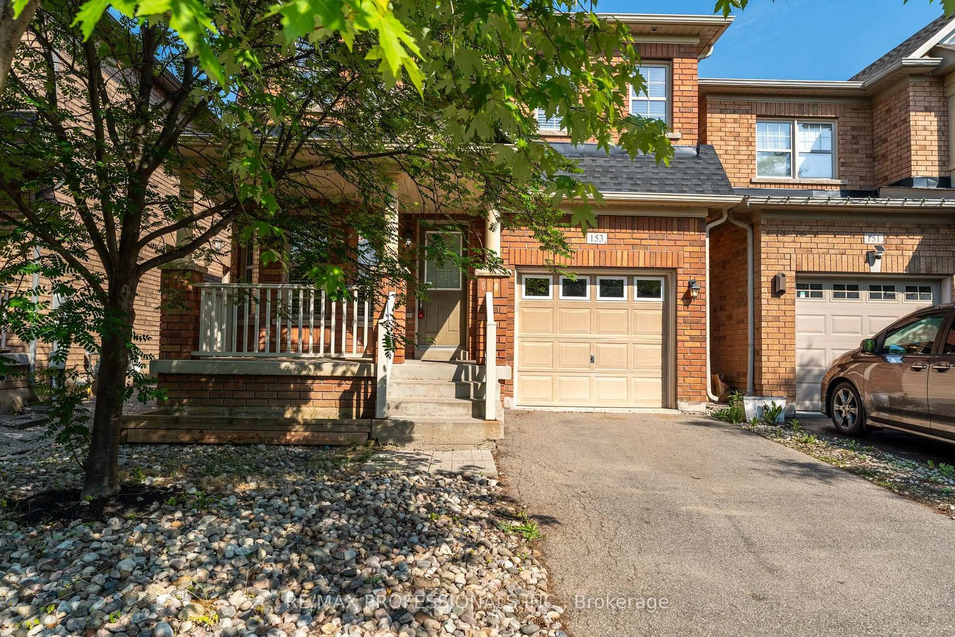 Home with brick exterior material, street for 153 Weston Dr, Milton Ontario L9T 0V6