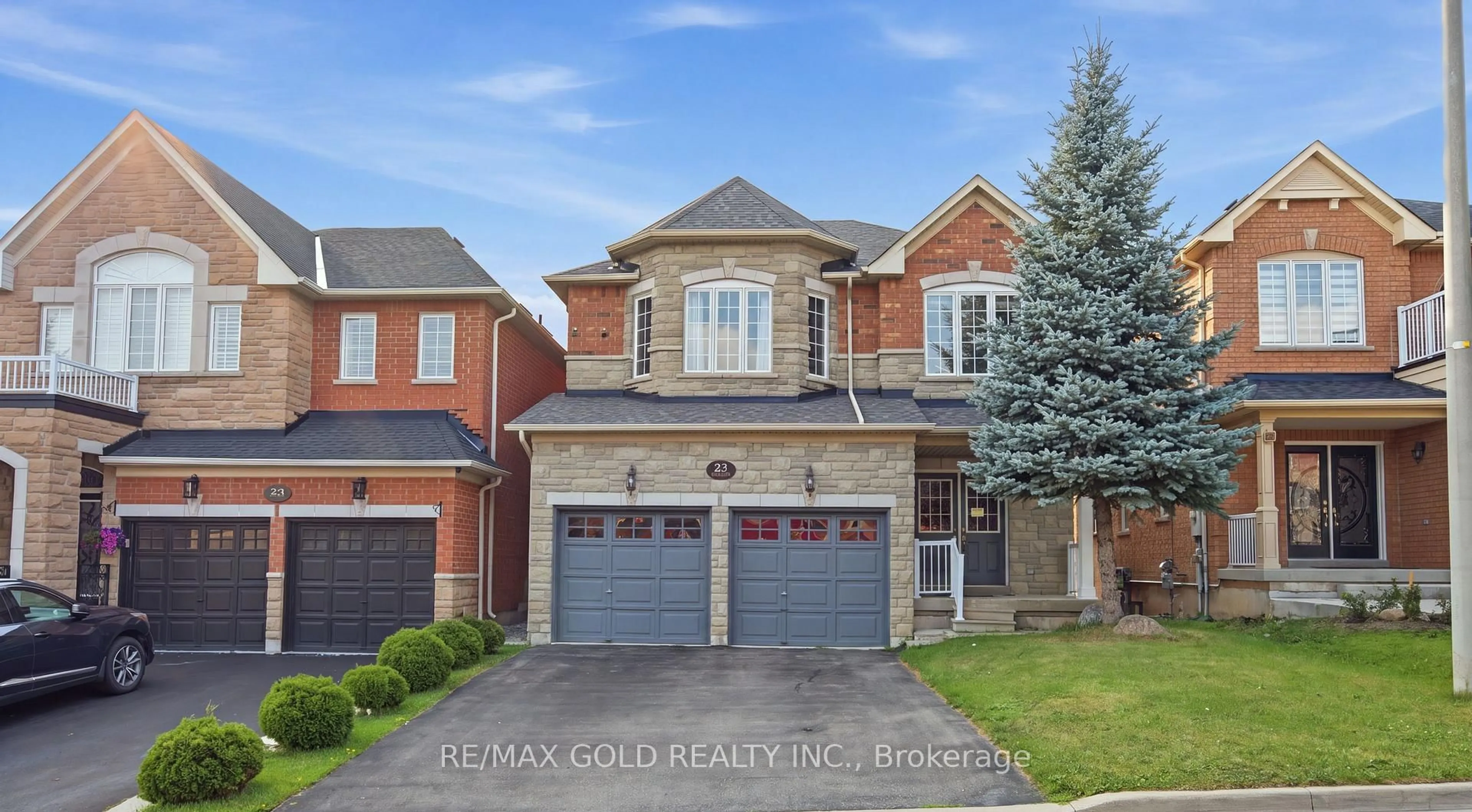 Home with brick exterior material, street for 25 Oblate Cres, Brampton Ontario L6Y 0K2