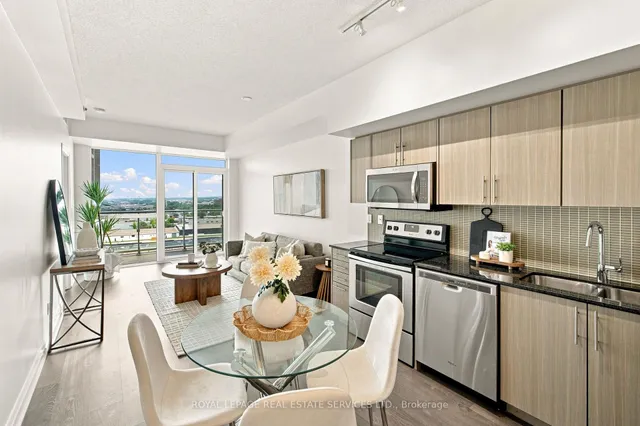 55 Speers Rd #1310, Oakville 3