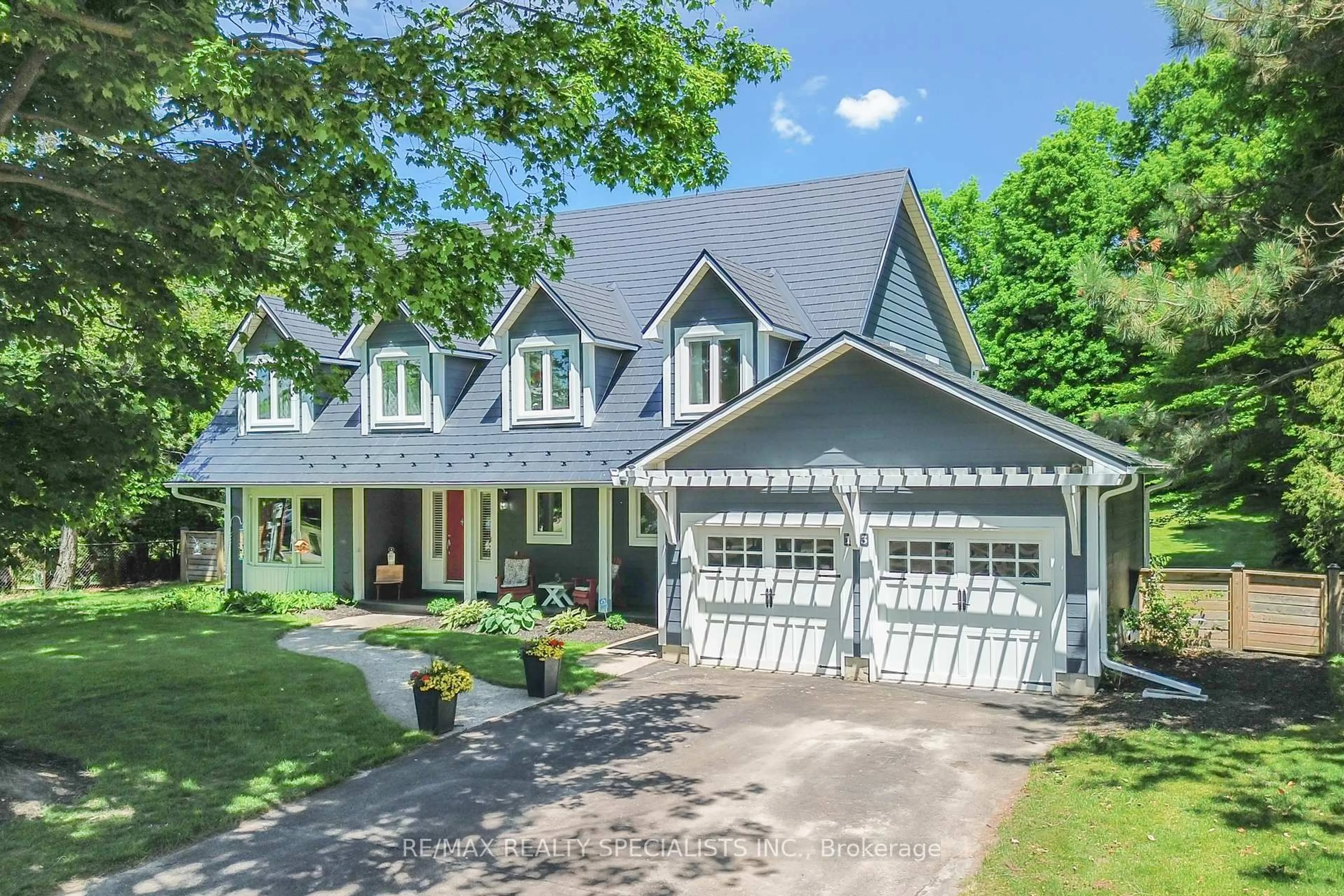 Home with brick exterior material, street for 13 Snowberry Crt, Caledon Ontario L7K 0B5