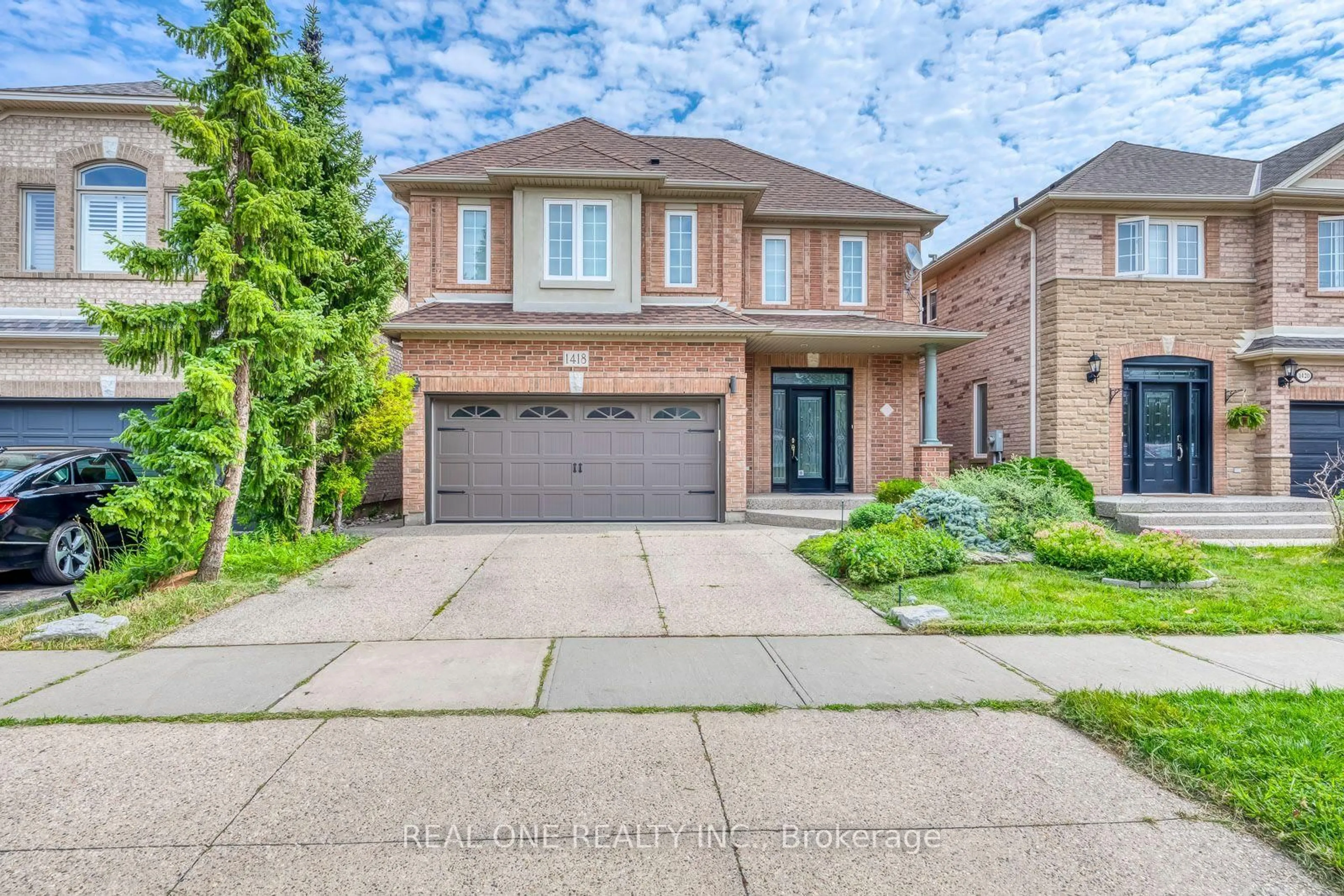 Home with brick exterior material, street for 1418 Gulledge Tr, Oakville Ontario L6M 3Z9