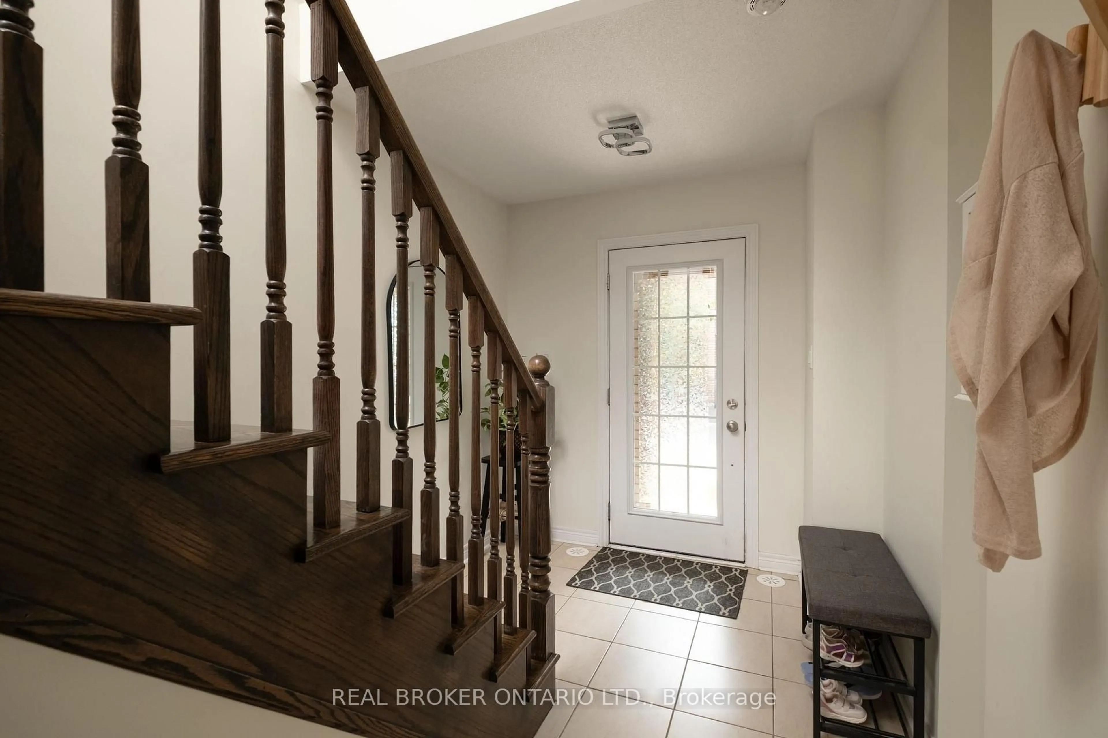 Unknown for 2280 Baronwood Dr #81, Oakville Ontario L6M 4Z5