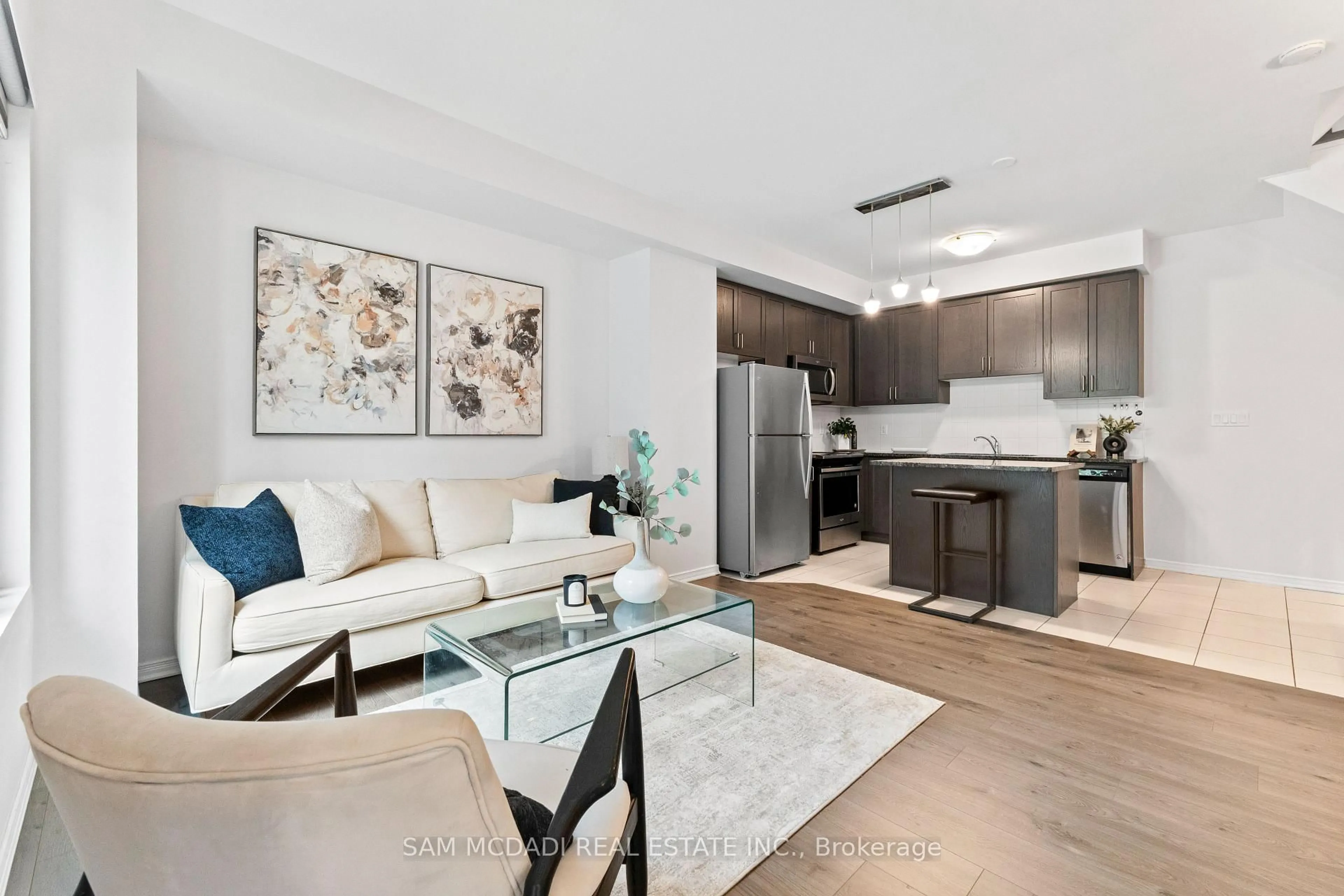 Open concept kitchen, unknown for 26 Applewood Lane #46, Toronto Ontario M9C 0C1