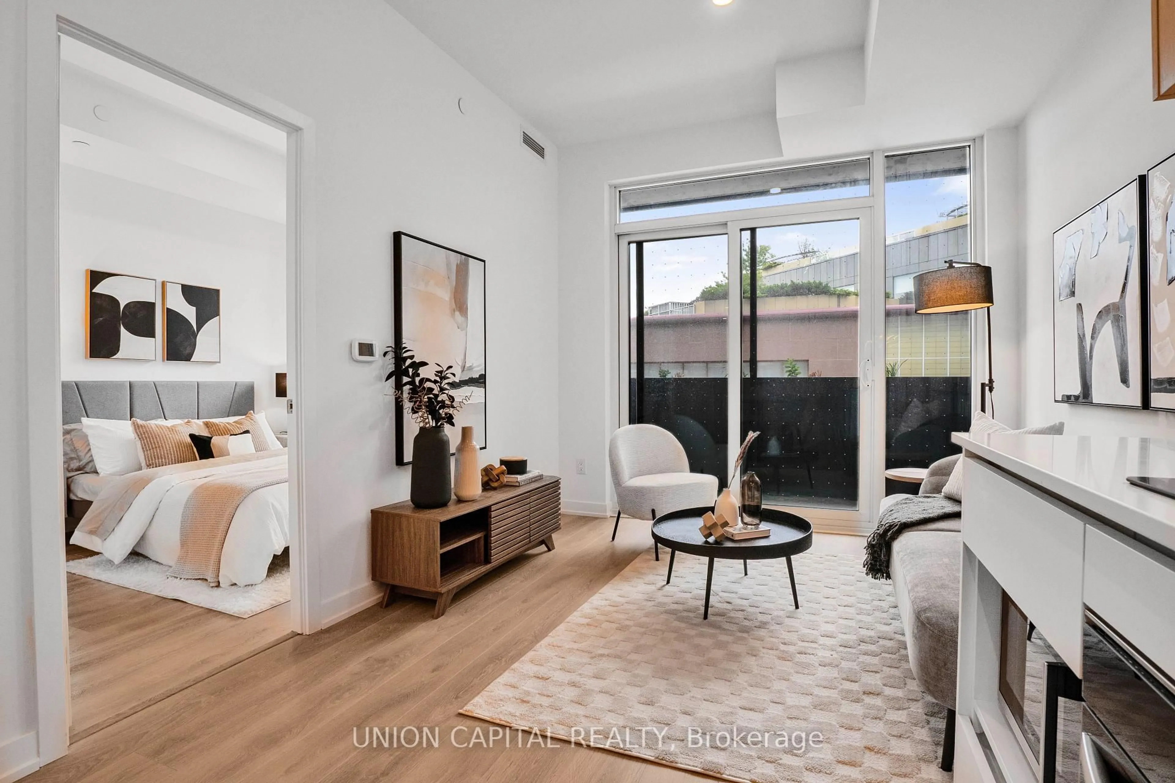 Unknown for 1100 Sheppard Ave #302, Toronto Ontario M3K 0E4