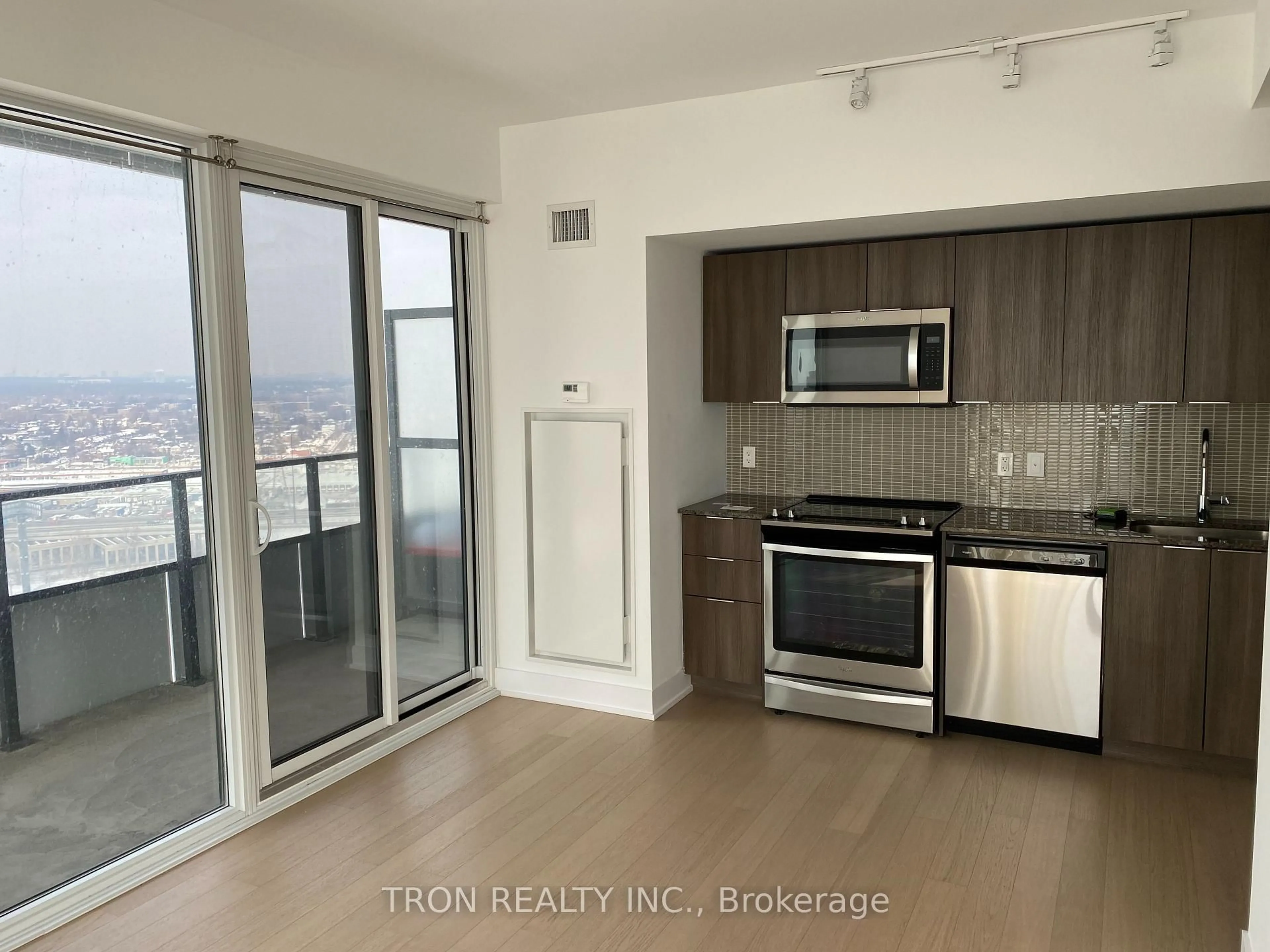 Unknown for 30 Shore Breeze Dr #2621, Toronto Ontario M8V 1A1