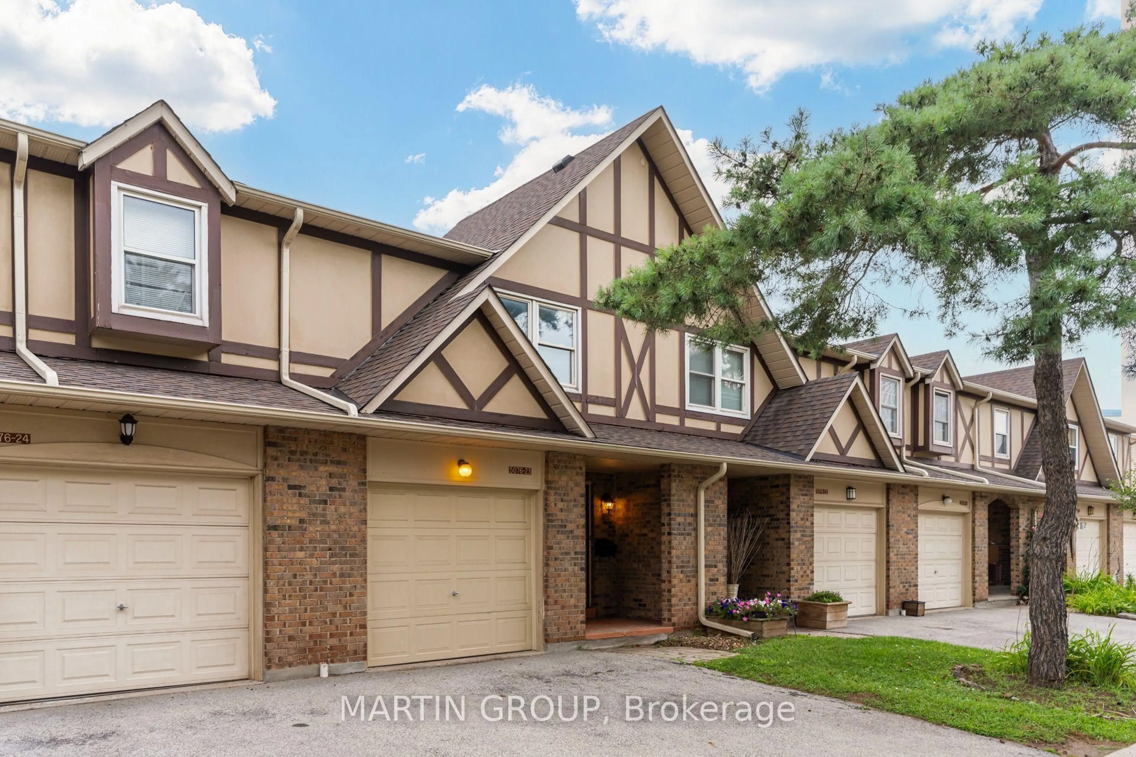 Home with brick exterior material, street for 5076 New St #23, Burlington Ontario L7L 1V1