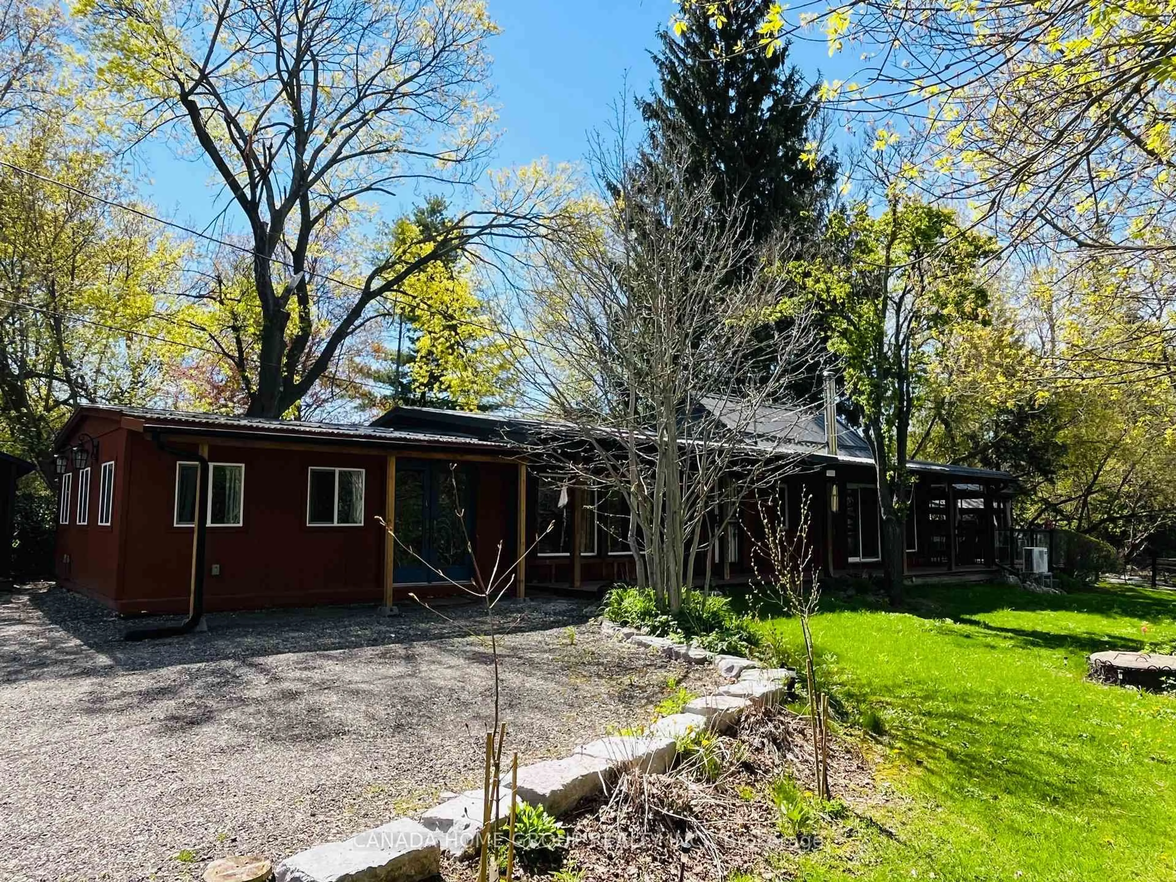 A pic from outside/outdoor area/front of a property/back of a property/a pic from drone, unknown for 15472 Mclaughlin Rd, Caledon Ontario L7C 1J5