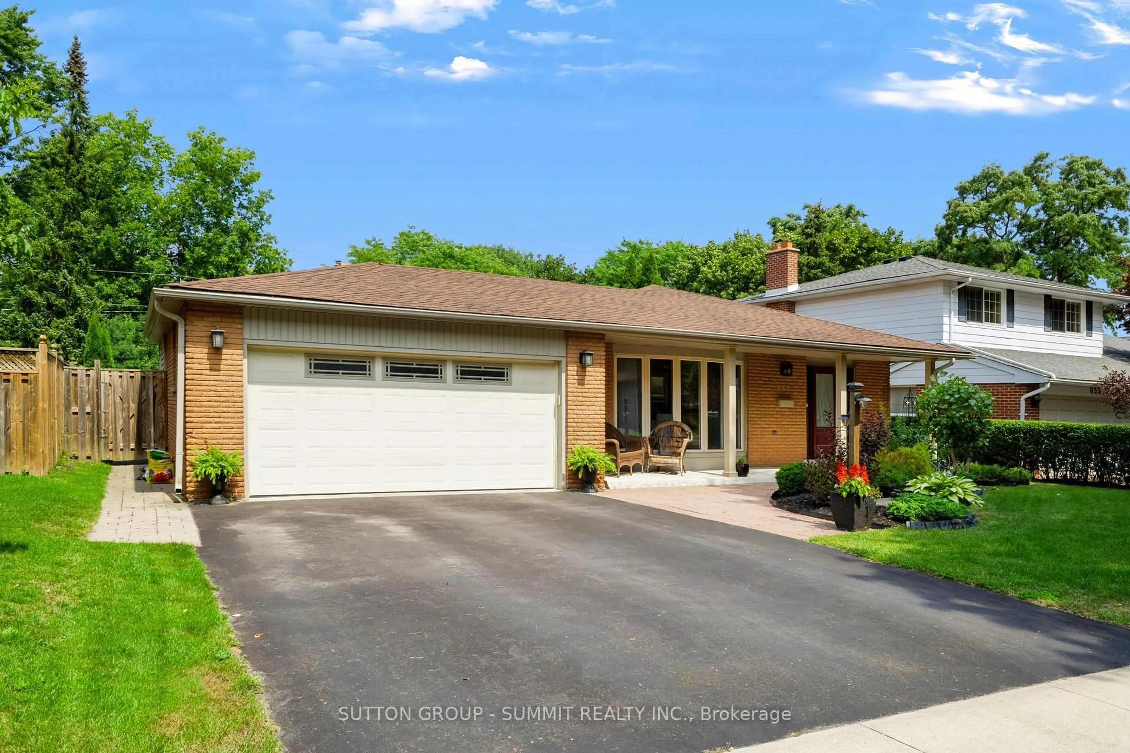 Home with brick exterior material, street for 659 Cherrywood Dr, Burlington Ontario L7T 3W9