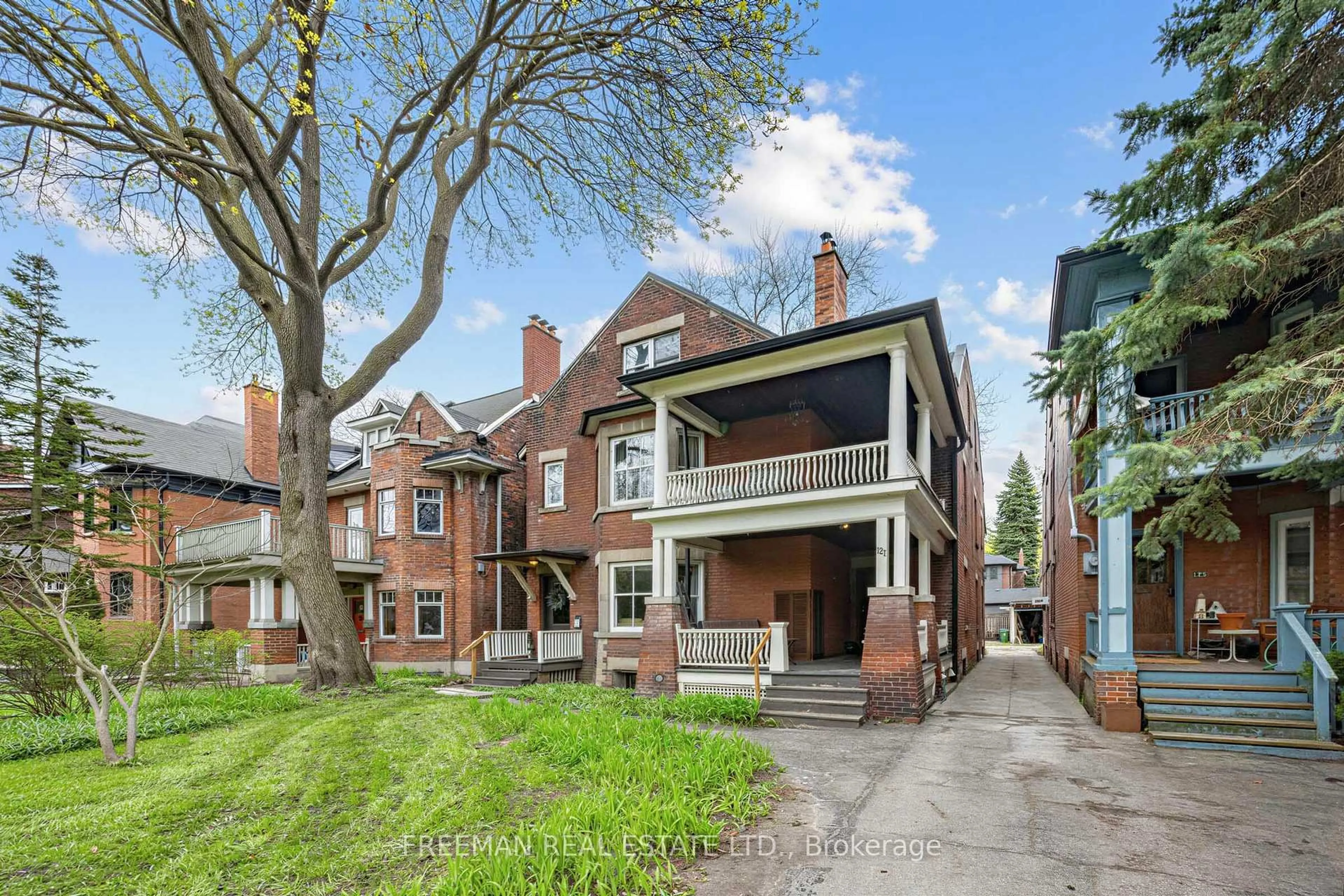 Home with brick exterior material, street for 129 Indian Rd, Toronto Ontario M6R 2V5