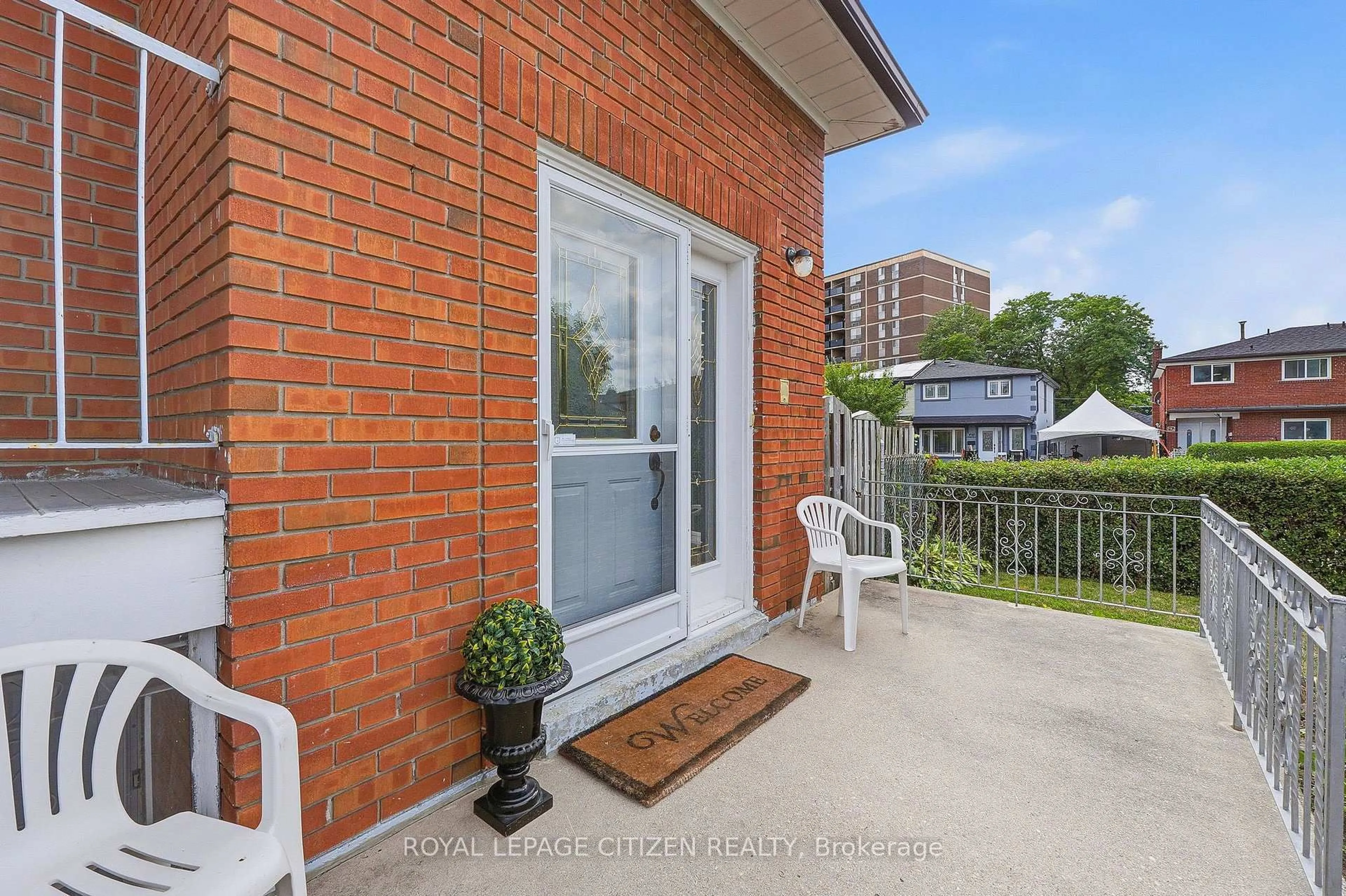 Patio, unknown for 37 Firenza Dr, Toronto Ontario M9L 1A4