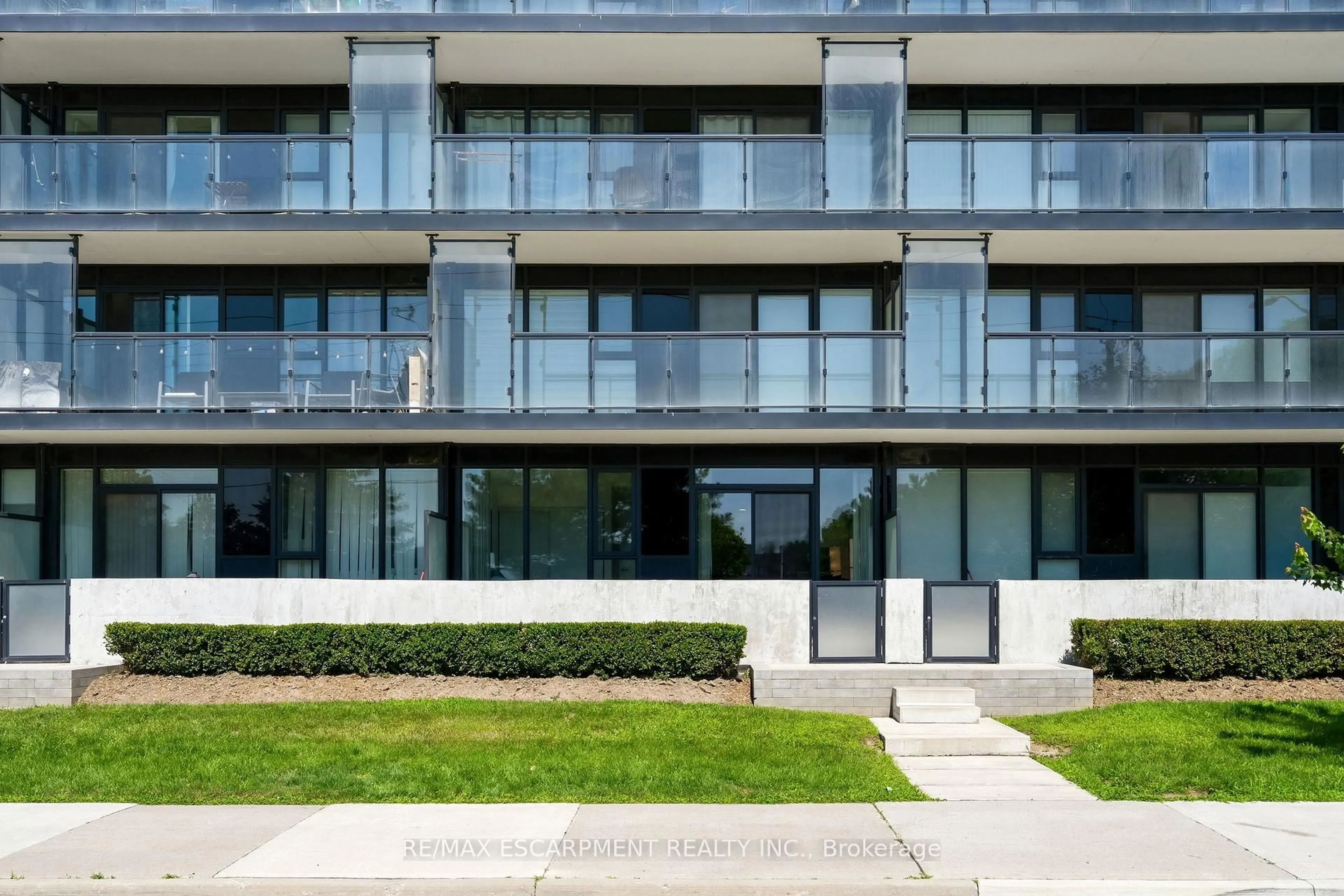 Unknown for 1117 Cooke Blvd #A116, Burlington Ontario L7T 0C6