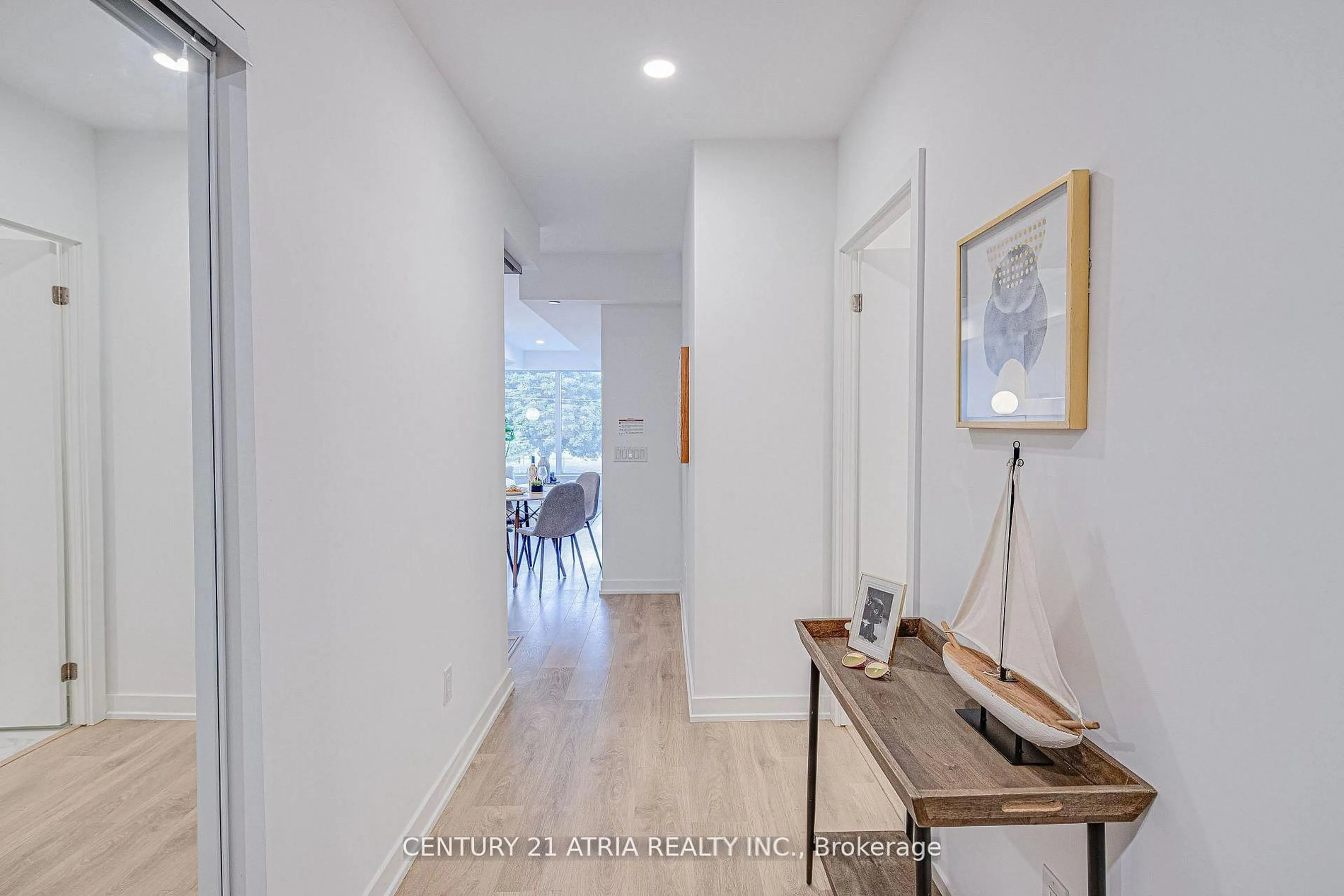 Indoor entryway for 1100 Sheppard Ave #217, Toronto Ontario M3K 0E4