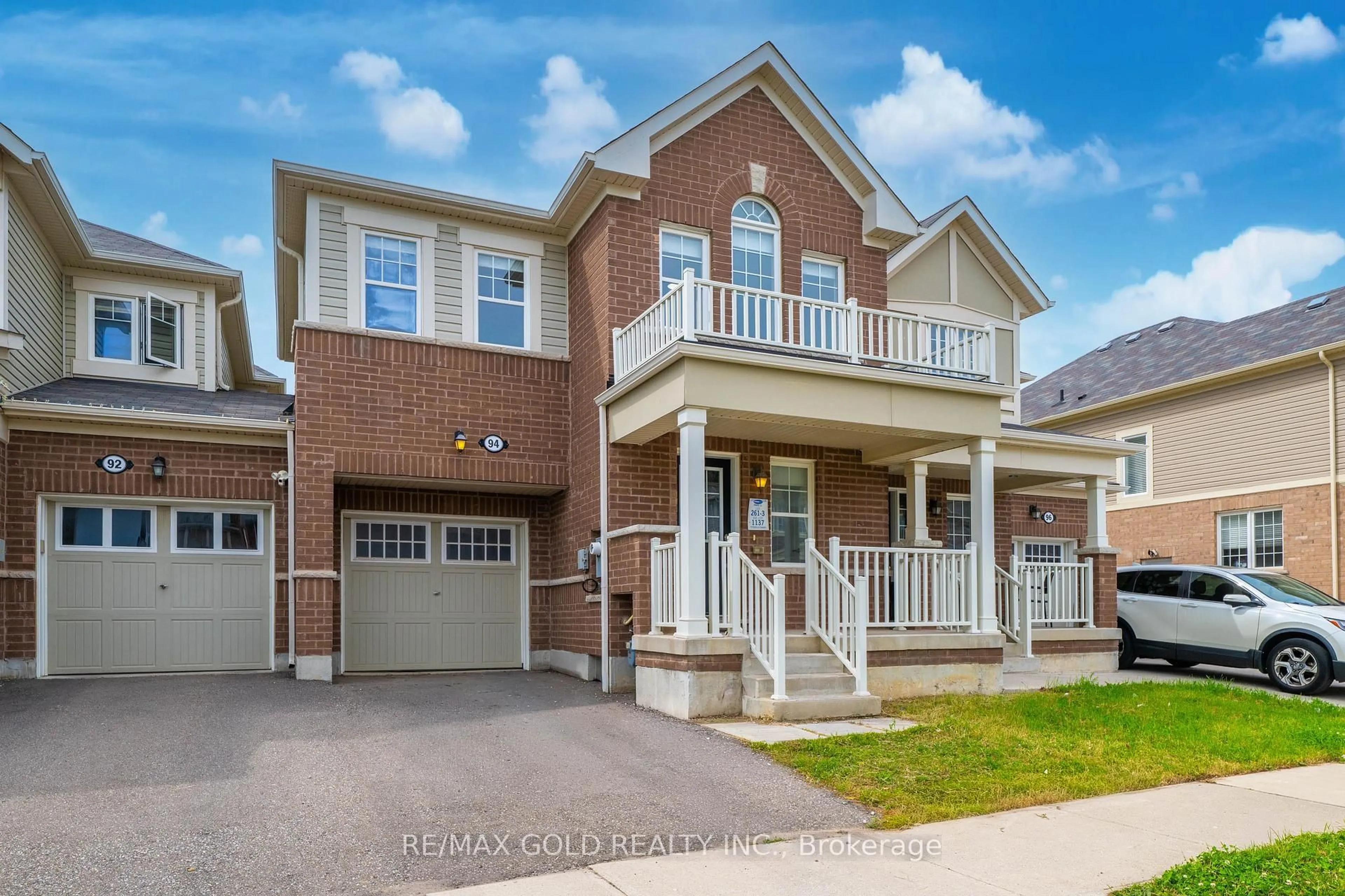Home with brick exterior material, street for 94 Benhurst Cres, Brampton Ontario L7A 5A5