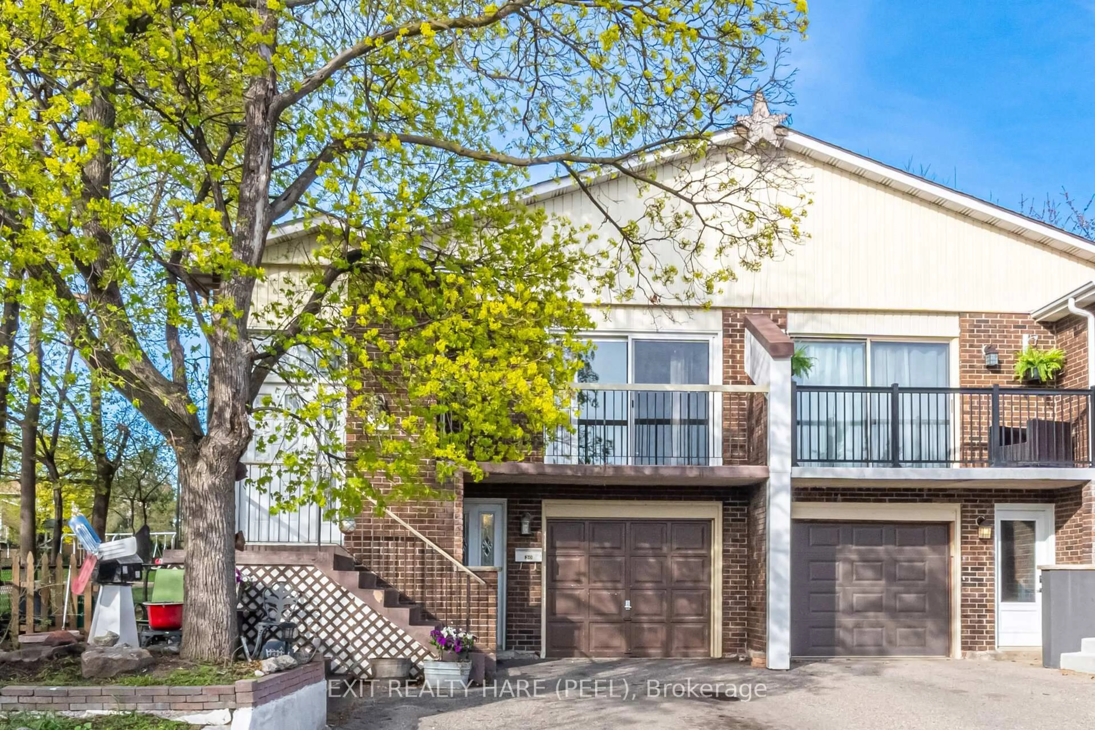 Unknown for 30 Thorsby Crt, Brampton Ontario L6V 3T9