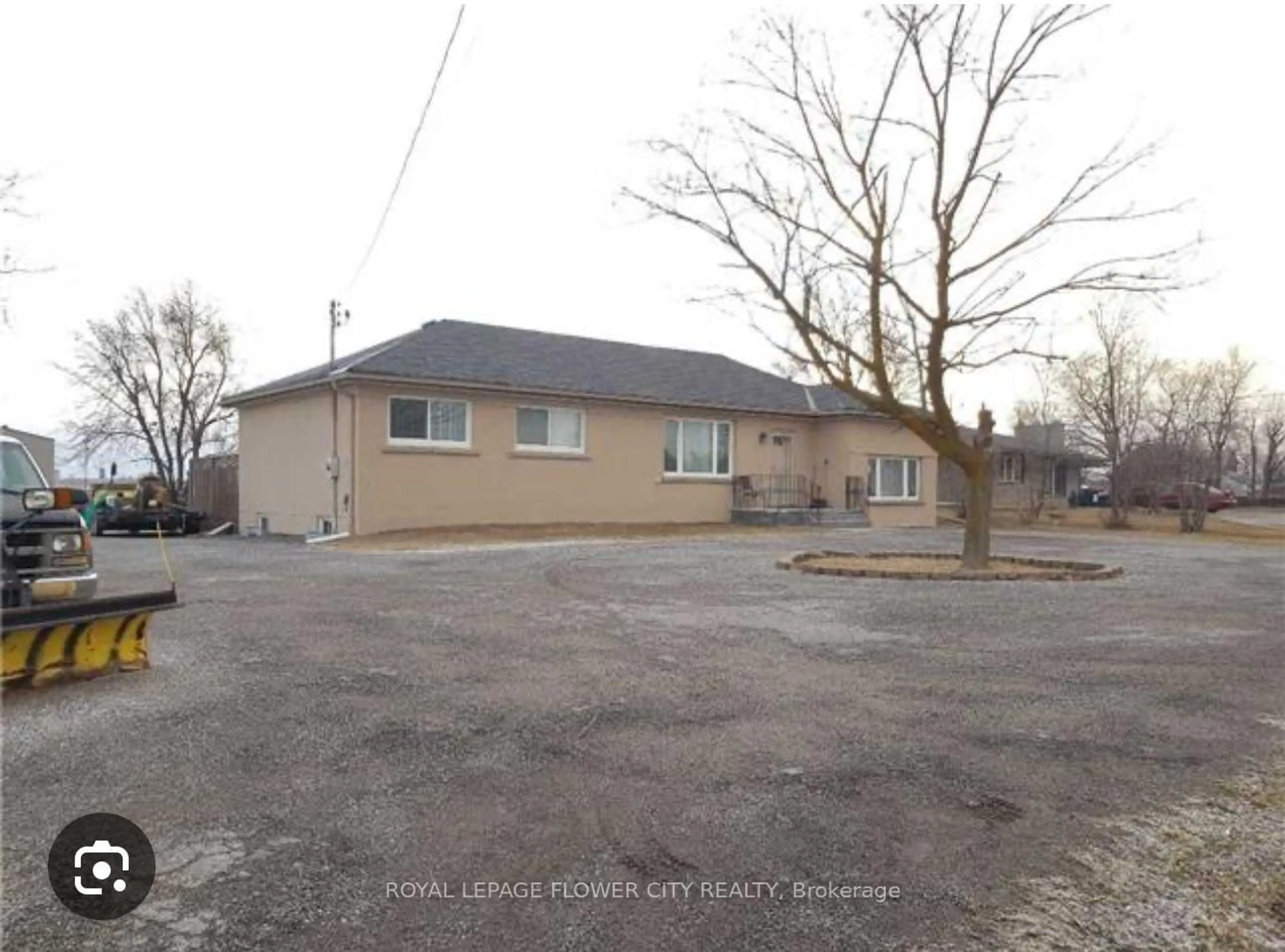 A pic from outside/outdoor area/front of a property/back of a property/a pic from drone, street for 13186 Airport Rd, Caledon Ontario L7C 2W3