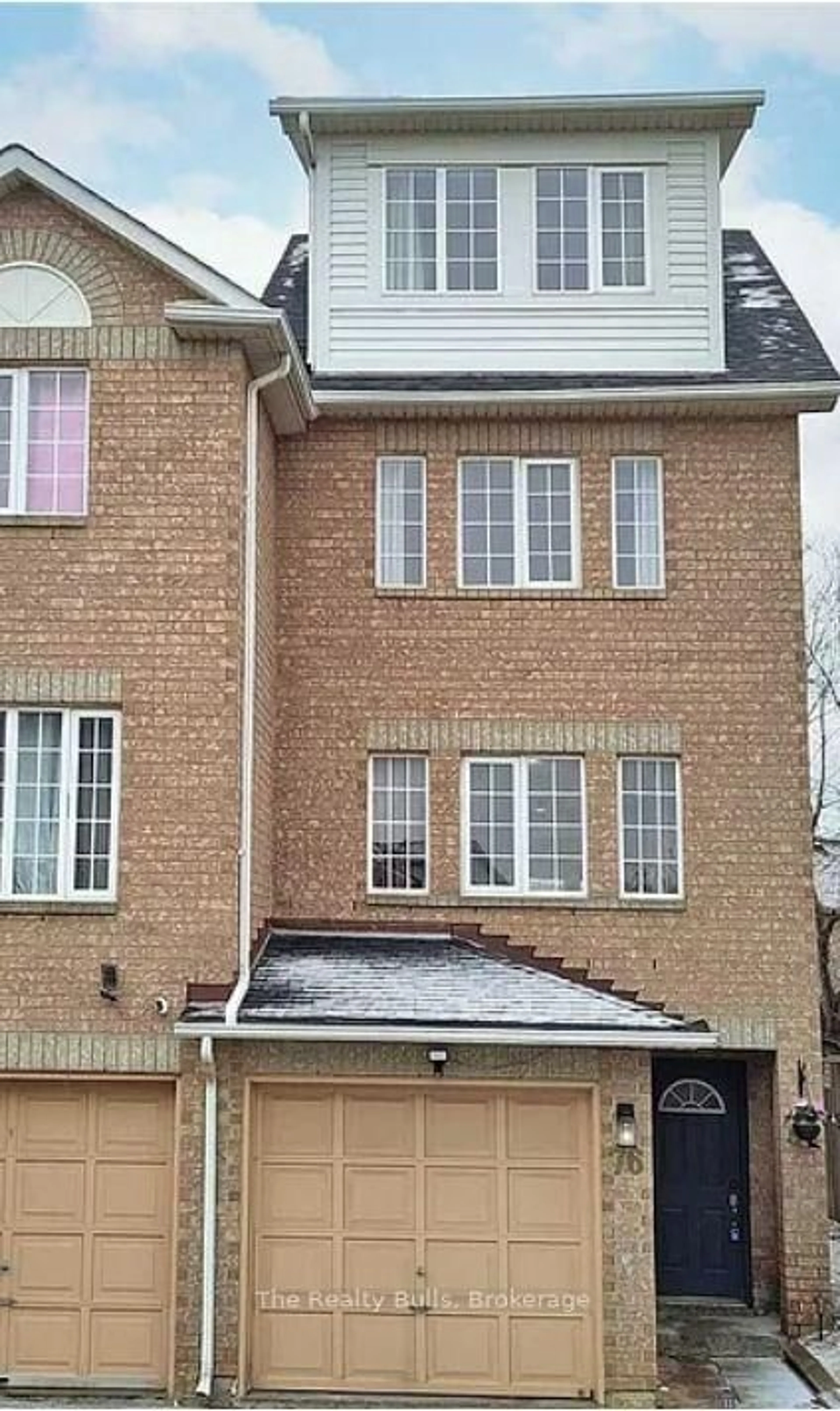 Home with brick exterior material, street for 76 Spadina Rd #76, Brampton Ontario L6X 4X6