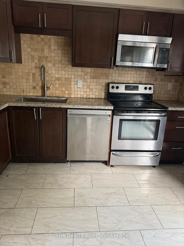 76 Spadina Rd #76, Brampton 4