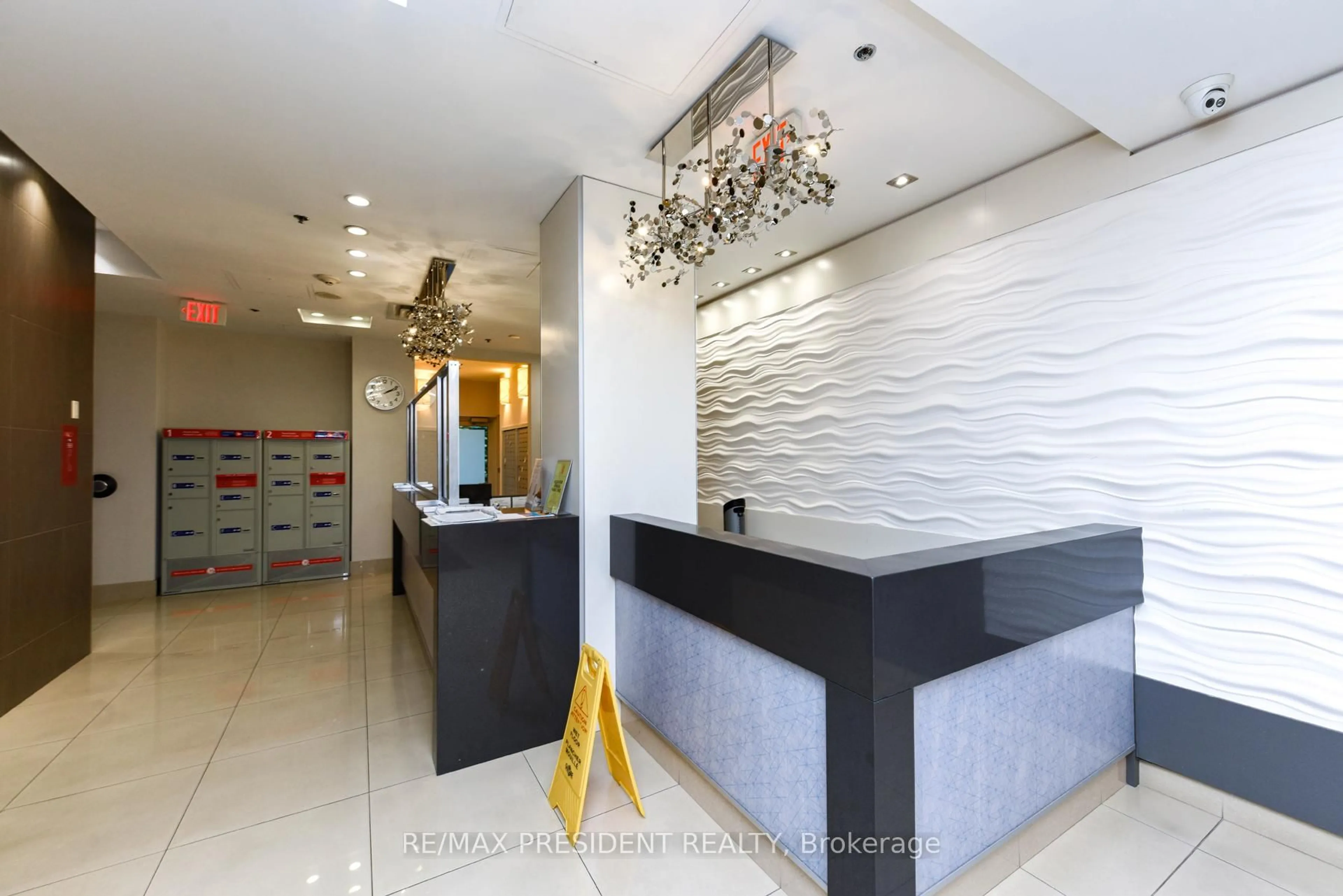 Lobby for 3865 Lake Shore Blvd #1101, Toronto Ontario M8W 1R4