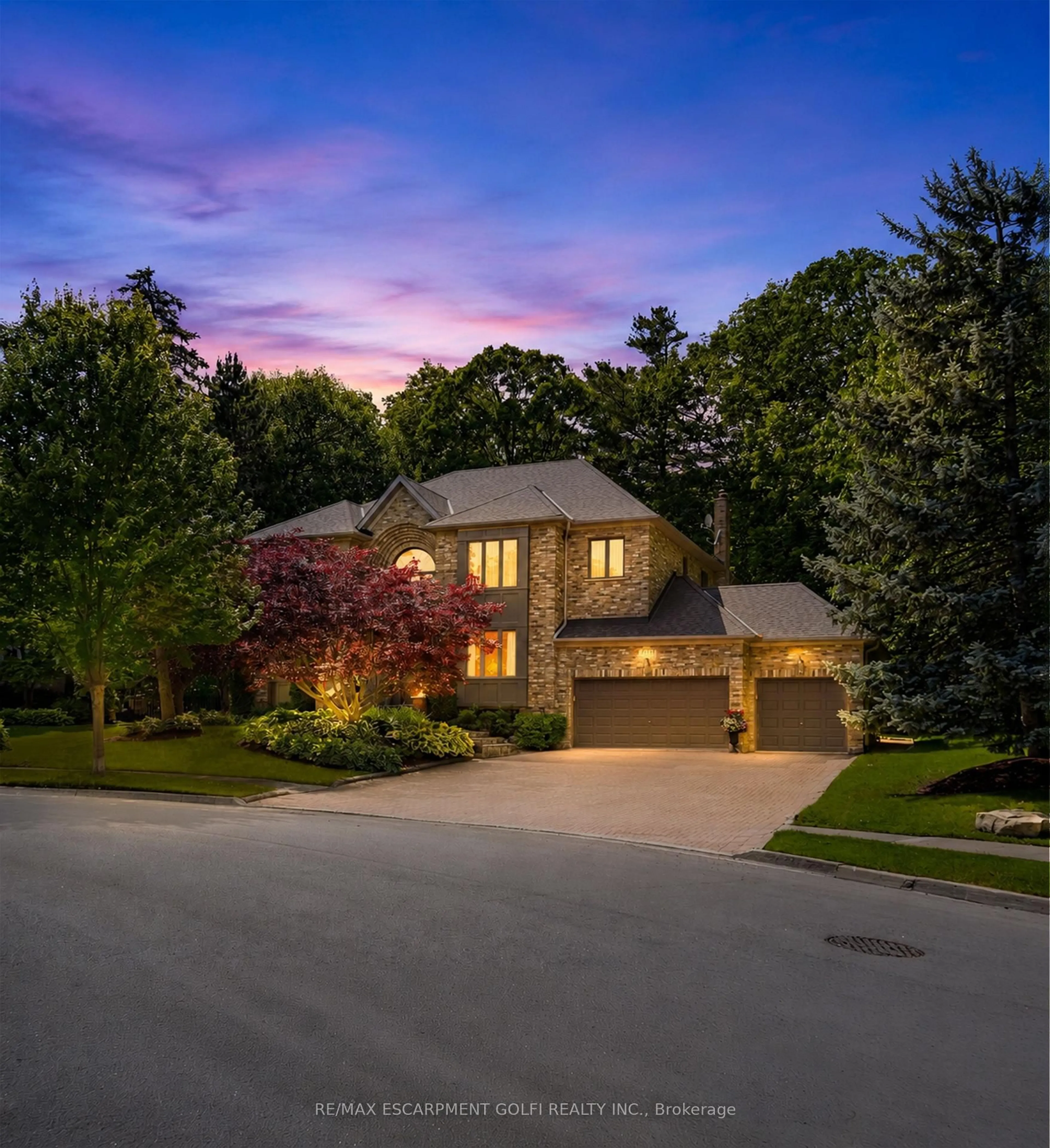 Unknown for 1121 Forestvale Dr, Burlington Ontario L7P 4W3
