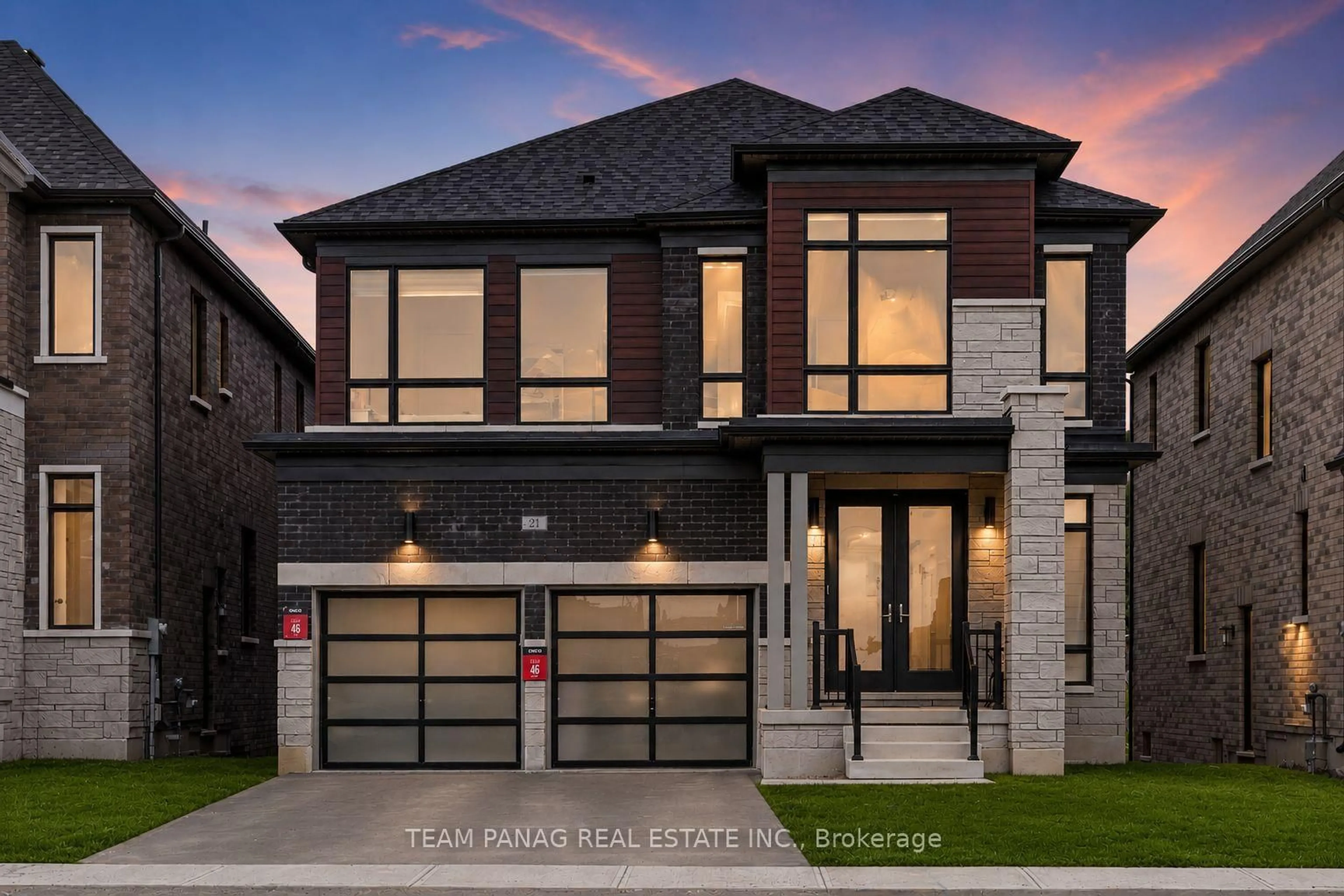 Home with brick exterior material, street for 21 Aveena Rd, Brampton Ontario L6P 0Z5