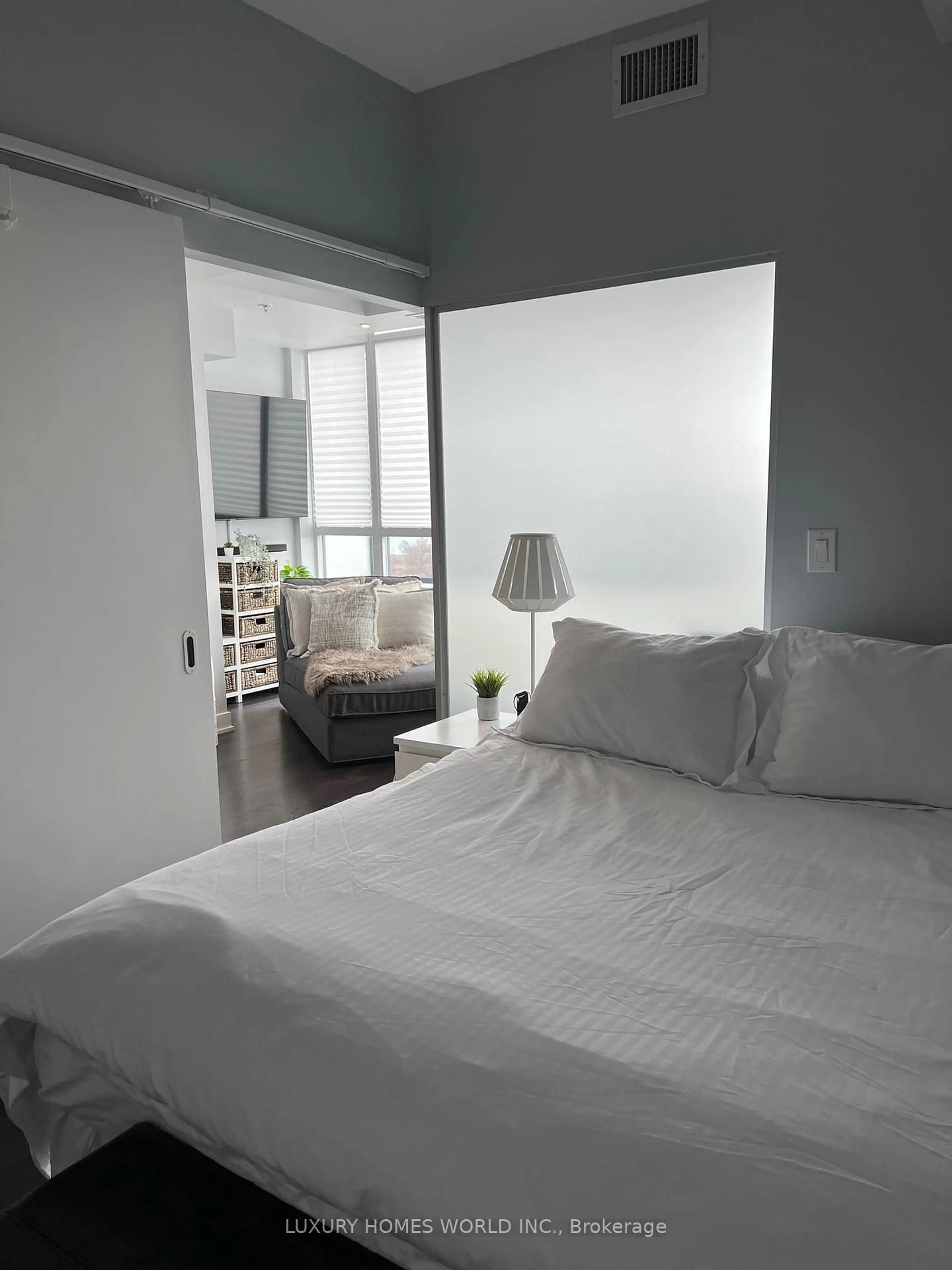 Bedroom with bed, unknown for 11 Superior Ave #907, Toronto Ontario M8V 0A7
