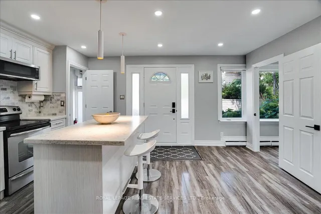 1310 Gulleden Dr #14, Mississauga 3
