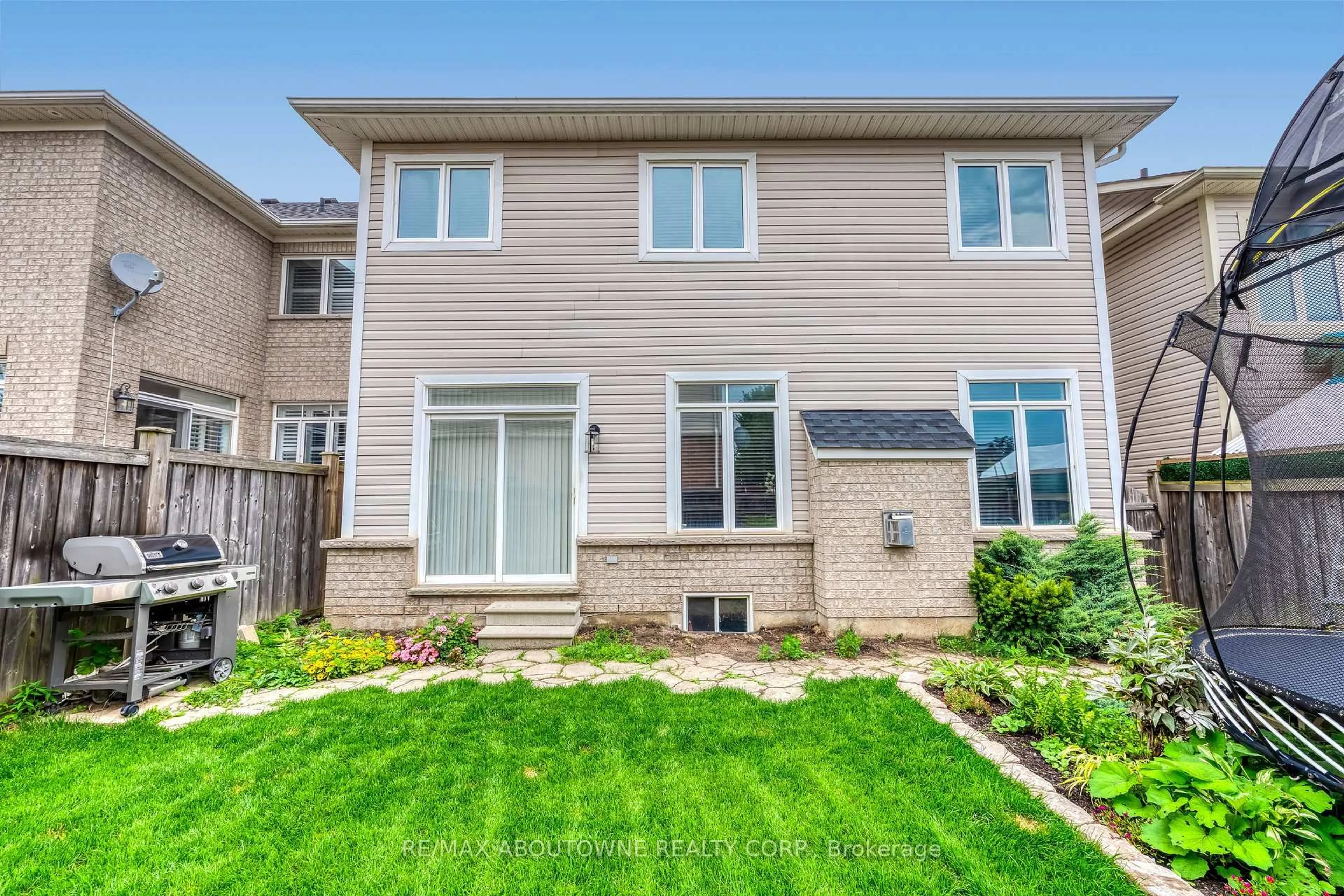Unknown for 4849 Columbus Dr, Burlington Ontario L7M 0H3
