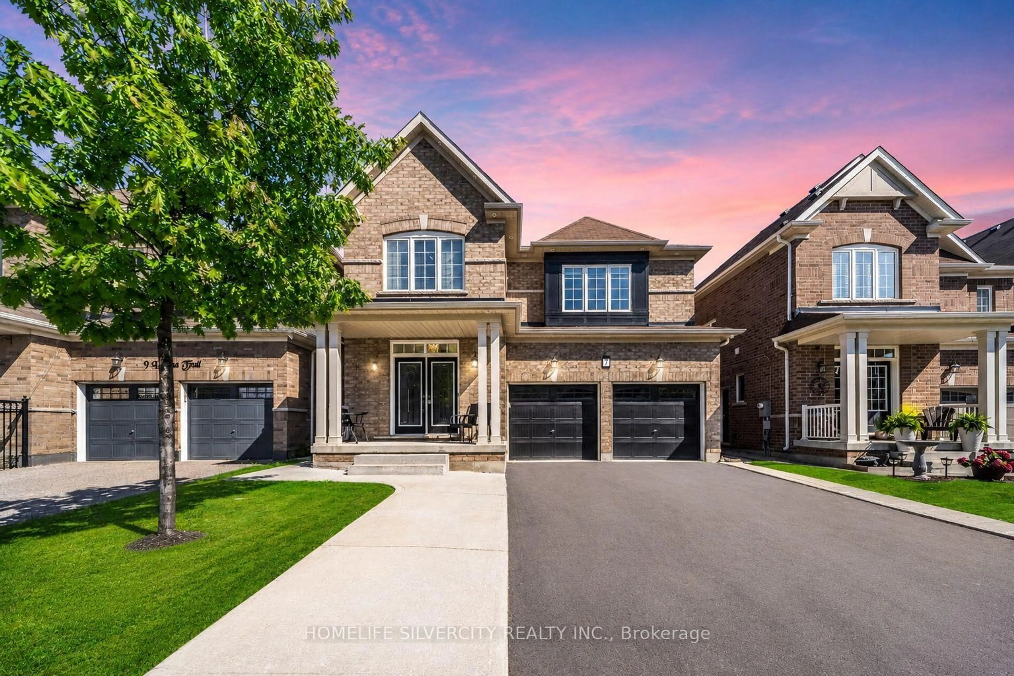 Home with brick exterior material, street for 7 Iguana Tr, Brampton Ontario L7A 4N2