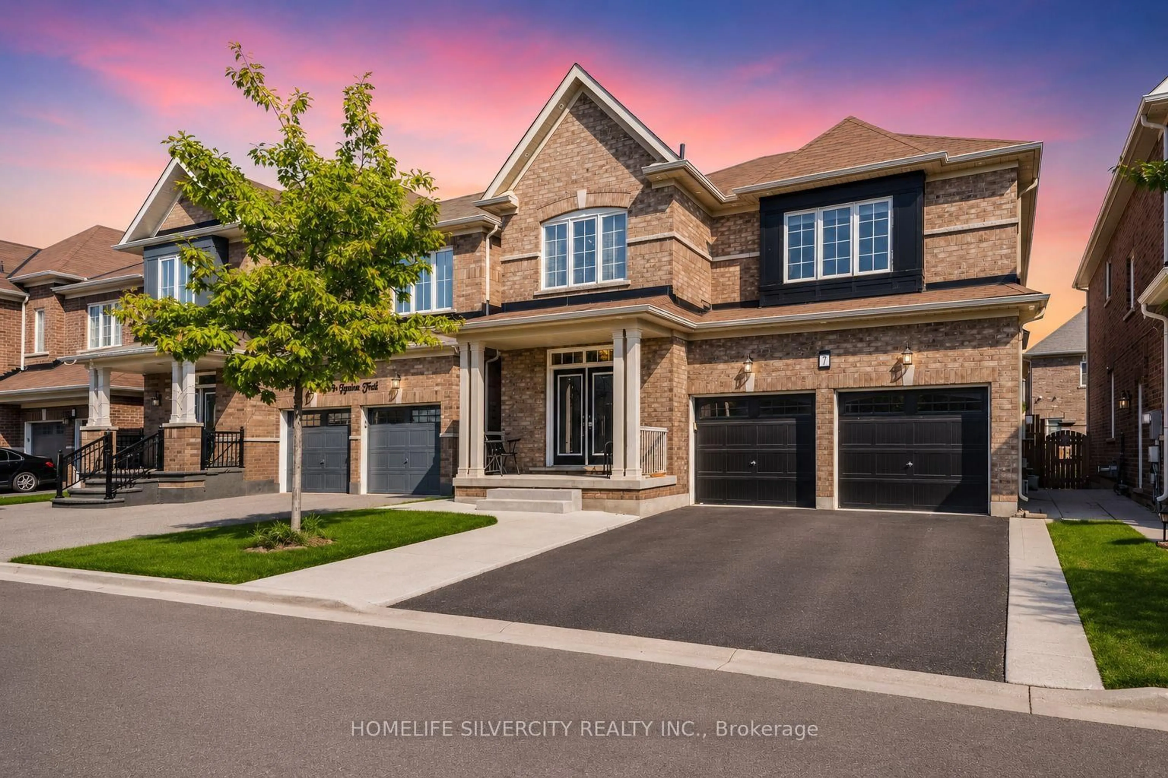 Home with brick exterior material, street for 7 Iguana Tr, Brampton Ontario L7A 4N2