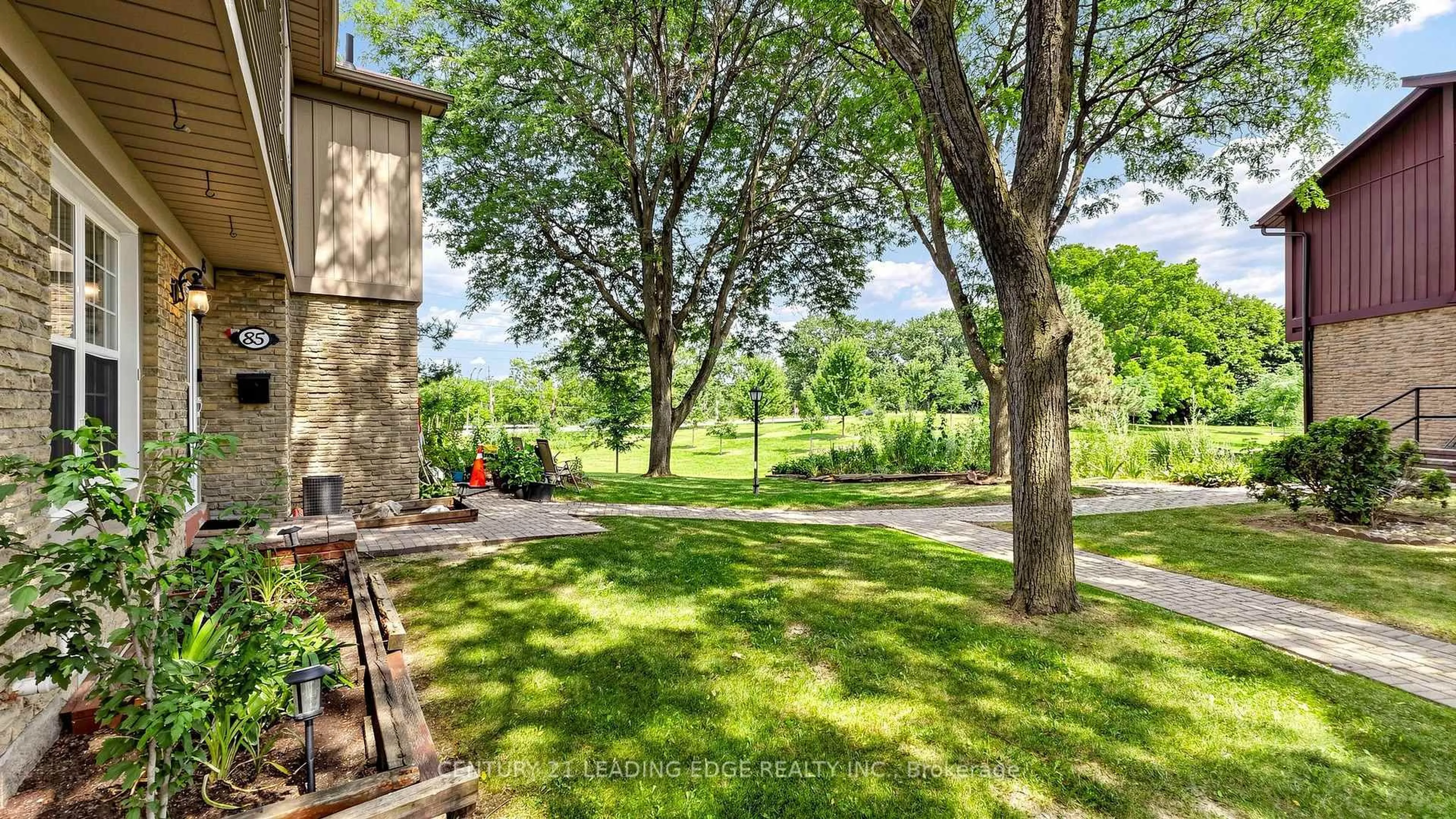 Patio, forest/trees view for 6650 Falconer Dr #85, Mississauga Ontario L5N 1B5