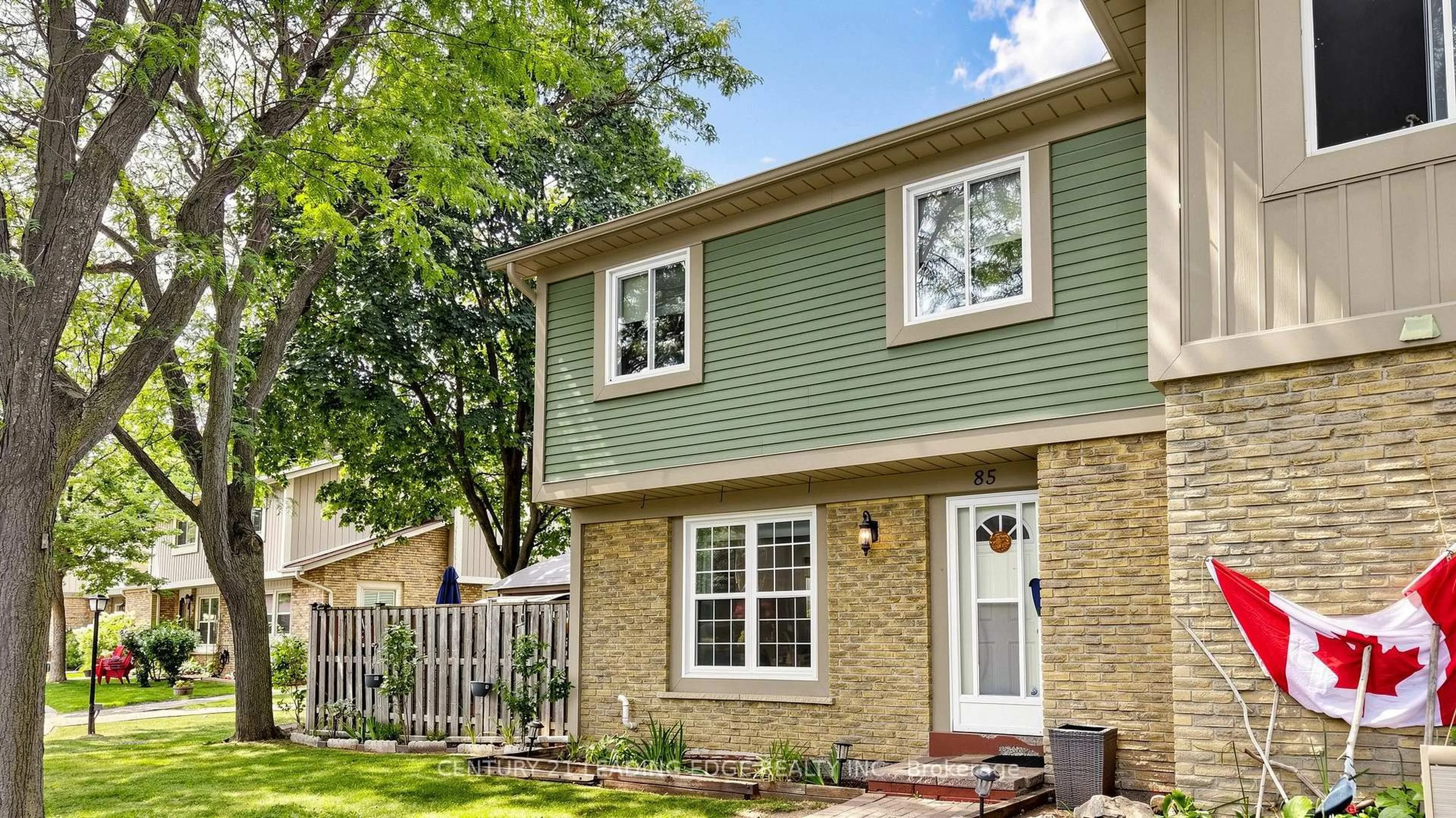 Home with brick exterior material, street for 6650 Falconer Dr #85, Mississauga Ontario L5N 1B5