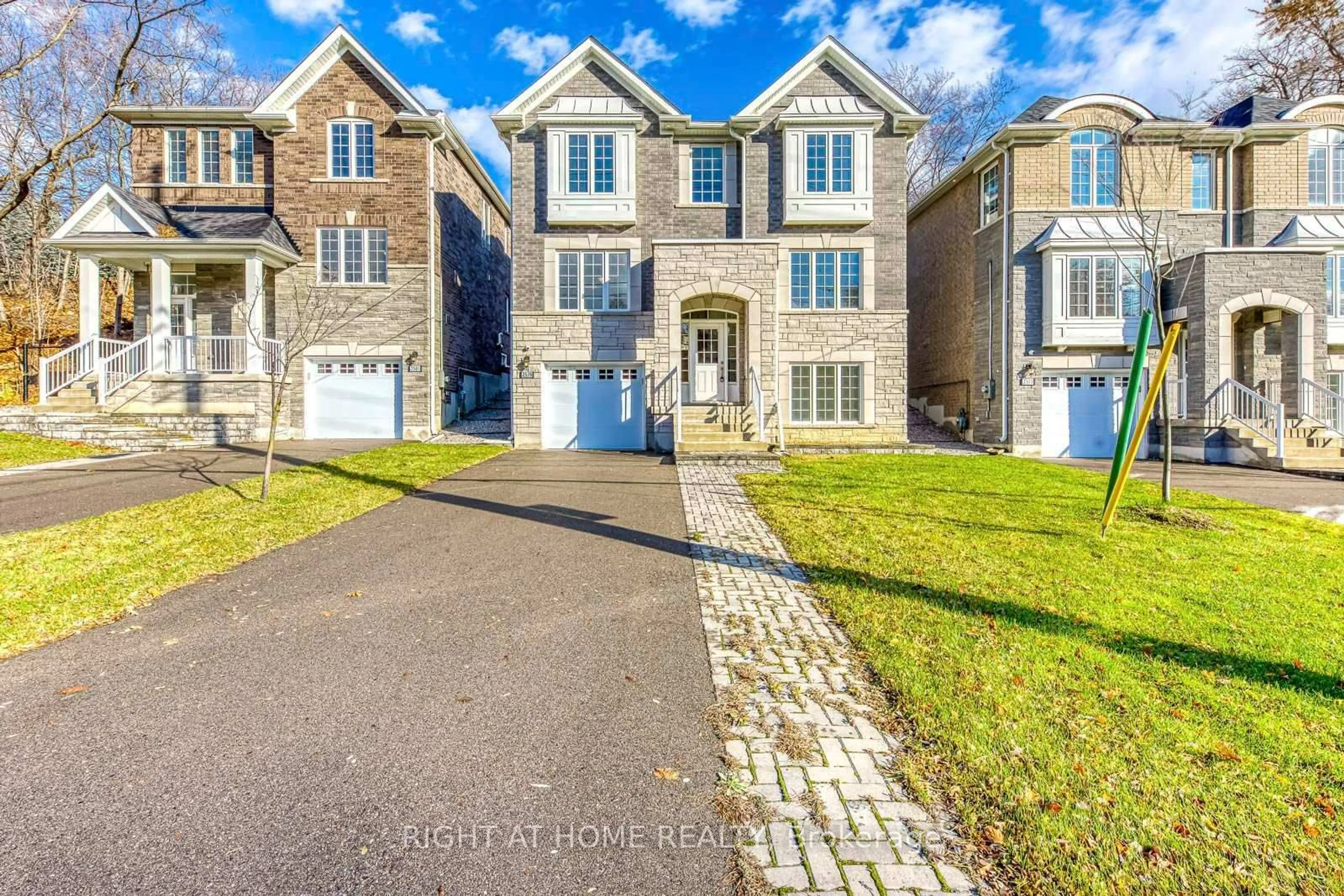 Home with brick exterior material, street for 2579 Islington Ave, Toronto Ontario M9V 4A2