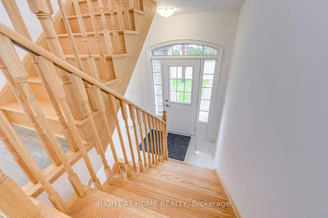 2579 Islington Ave, Toronto 5