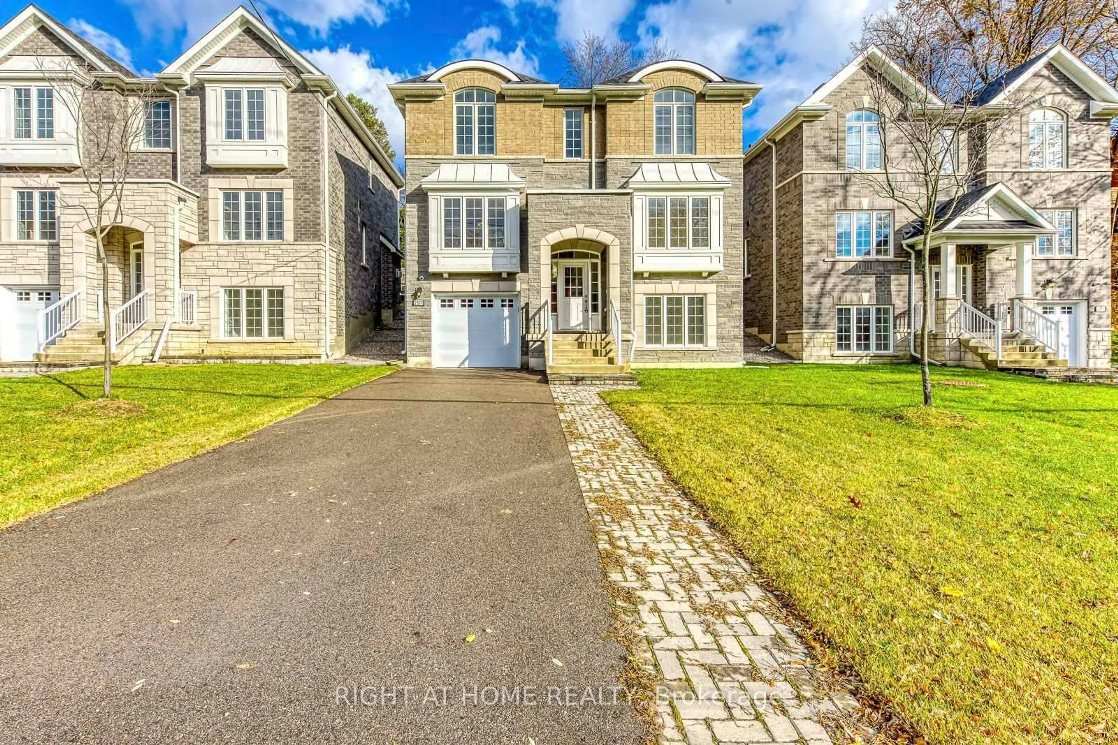 Home with brick exterior material, street for 2577 Islington Ave, Toronto Ontario M9V 4A2