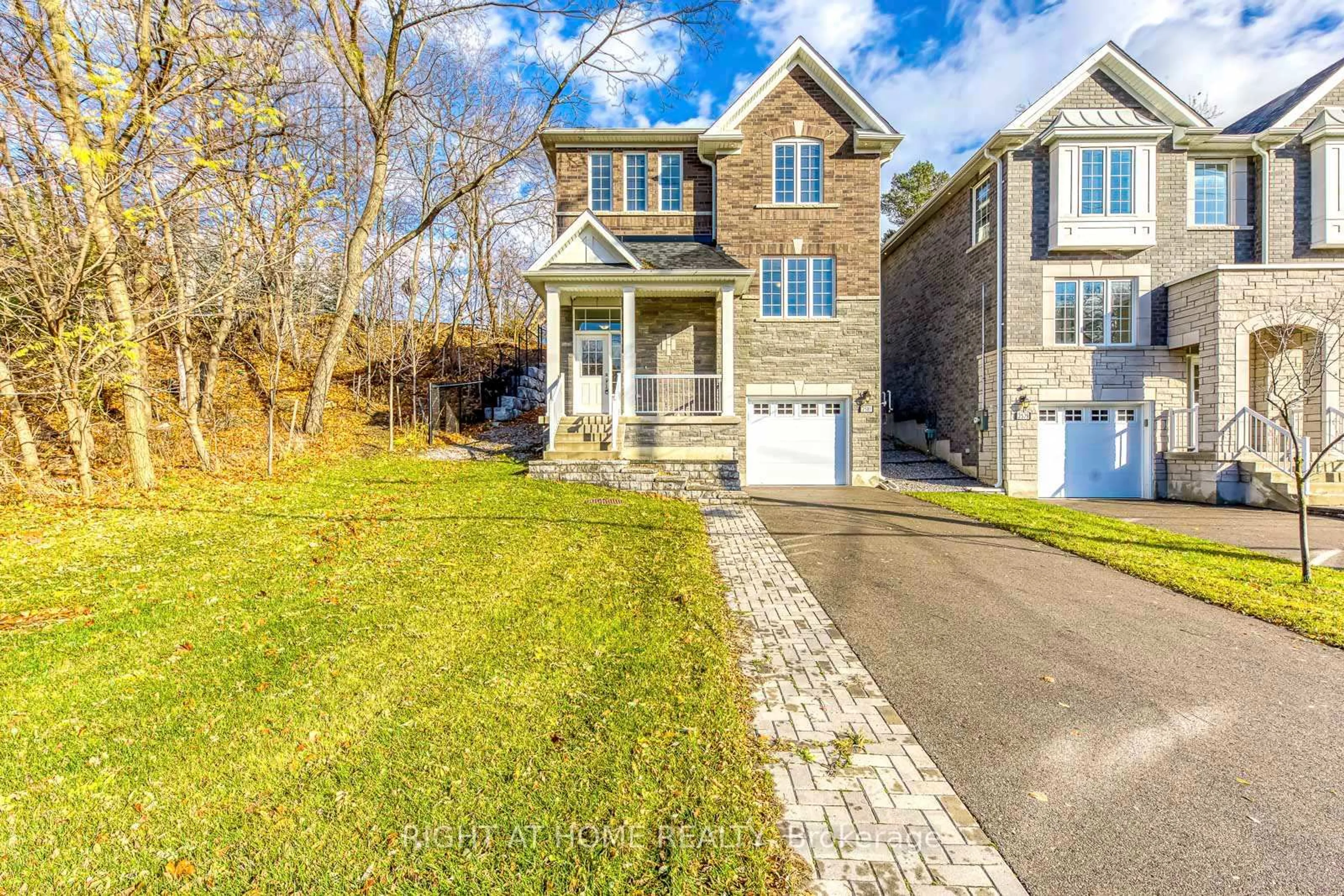 Home with brick exterior material, street for 2581 Islington Ave, Toronto Ontario M9V 4A2