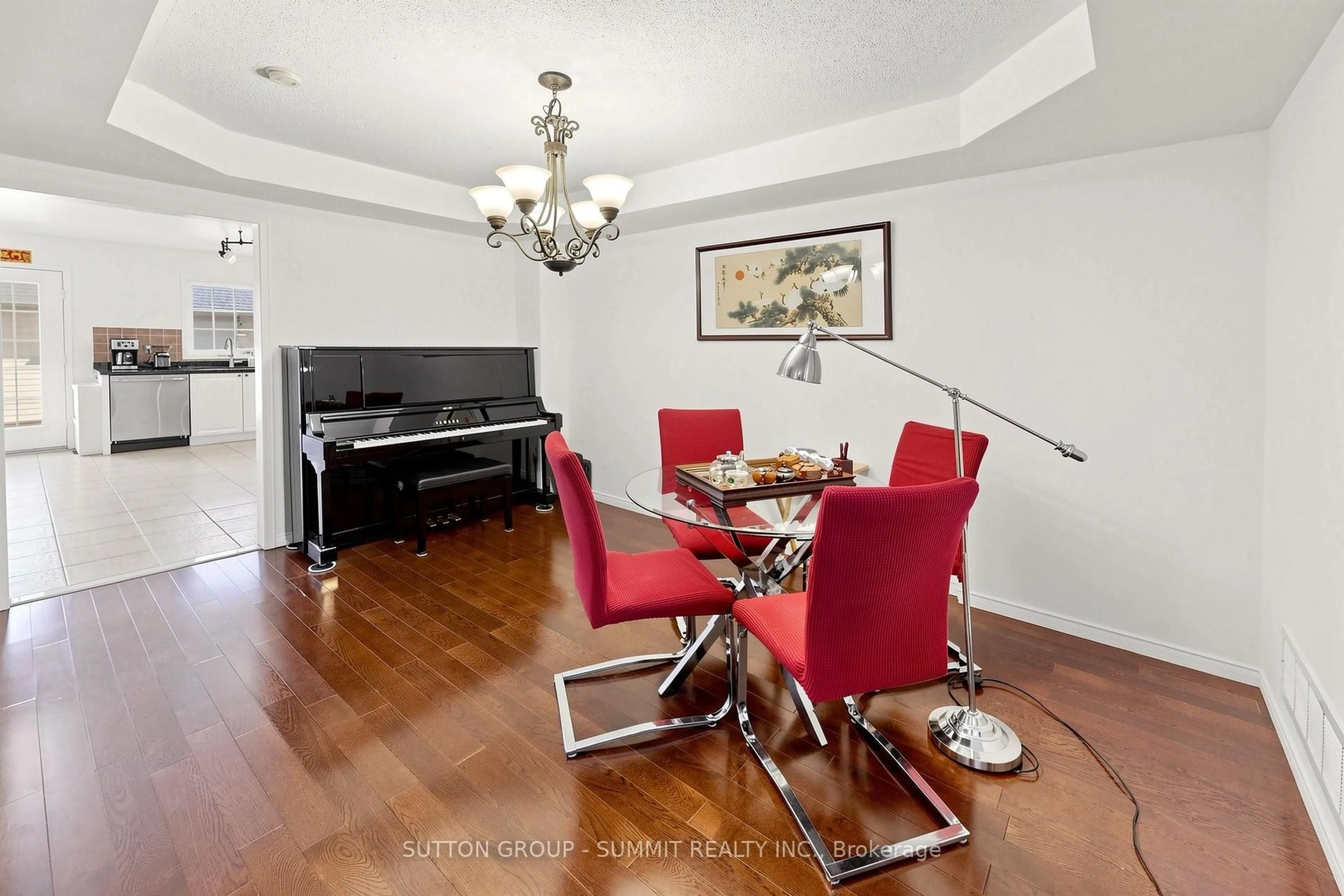 Dining room, unknown for 141 Gatwick Dr, Oakville Ontario L6H 6T7