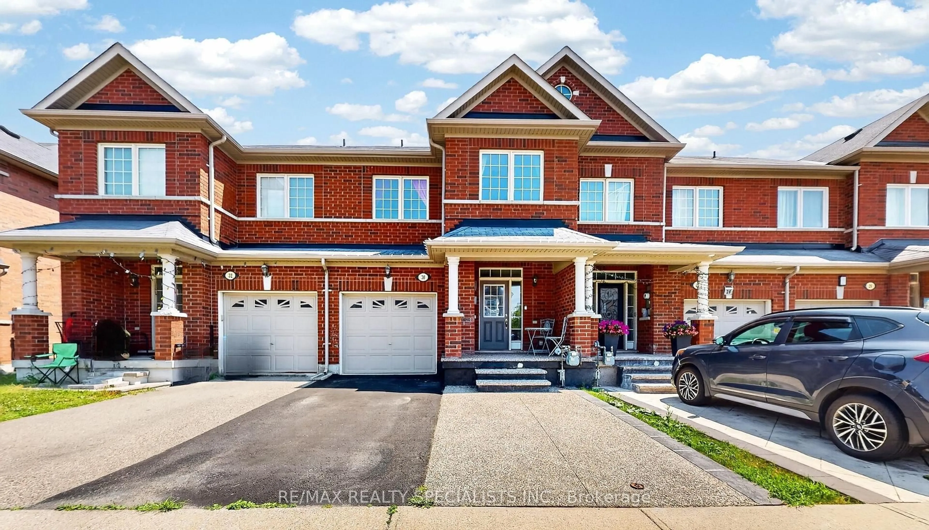 Home with brick exterior material, street for 30 Pendulum Circ, Brampton Ontario L6R 3N6