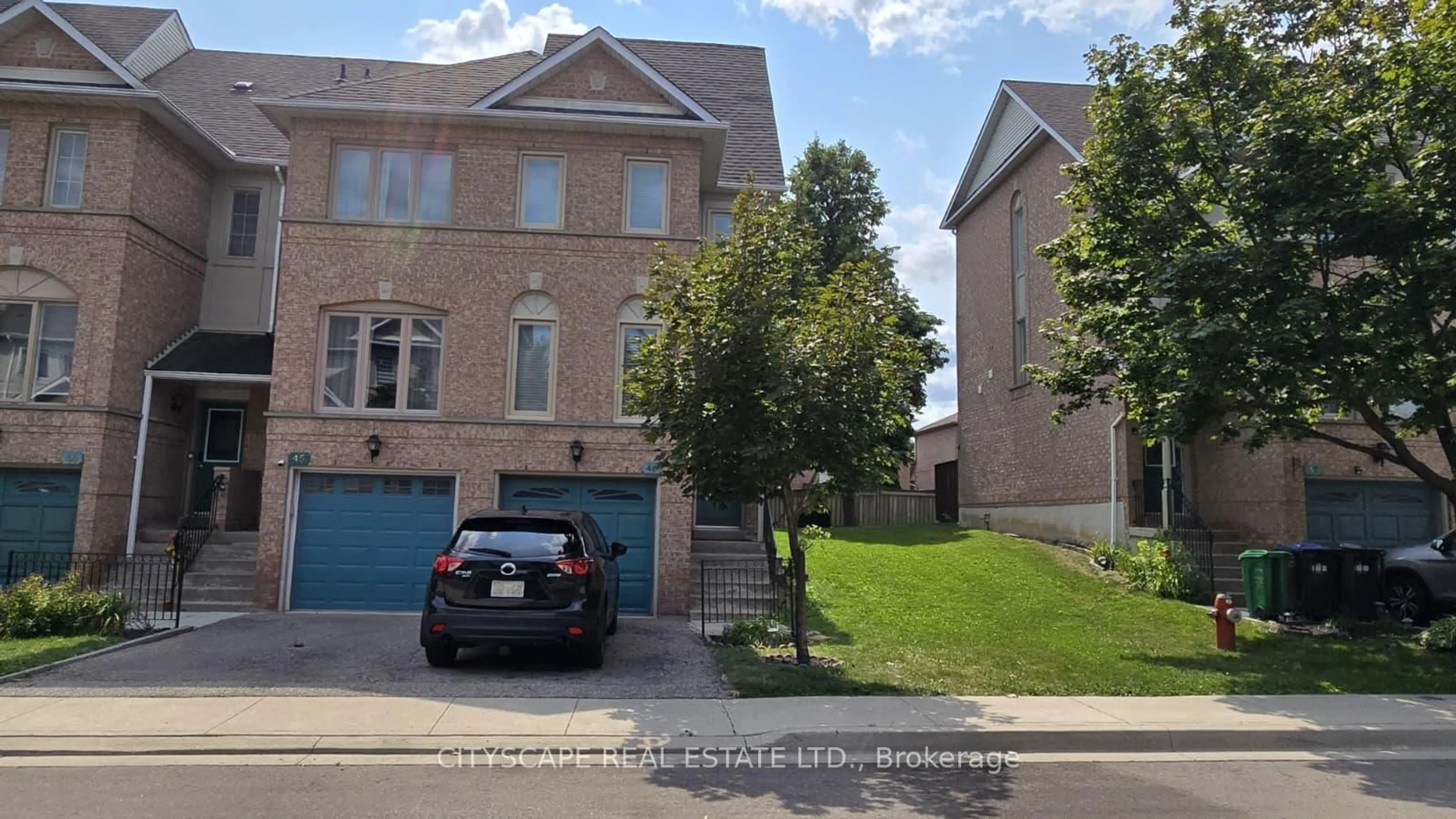 Home with brick exterior material, street for 1050 Bristol Rd #Unit 46, Mississauga Ontario L5V 2E8