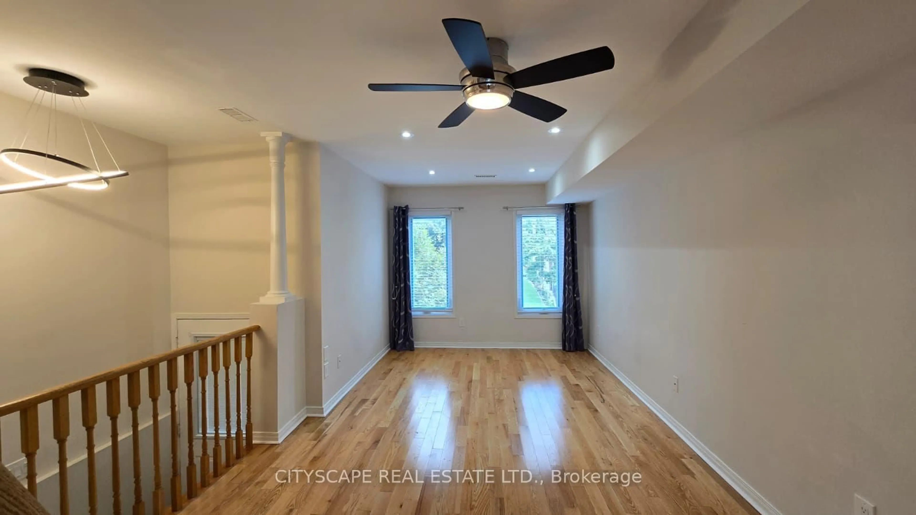 A pic of a room for 1050 Bristol Rd #Unit 46, Mississauga Ontario L5V 2E8