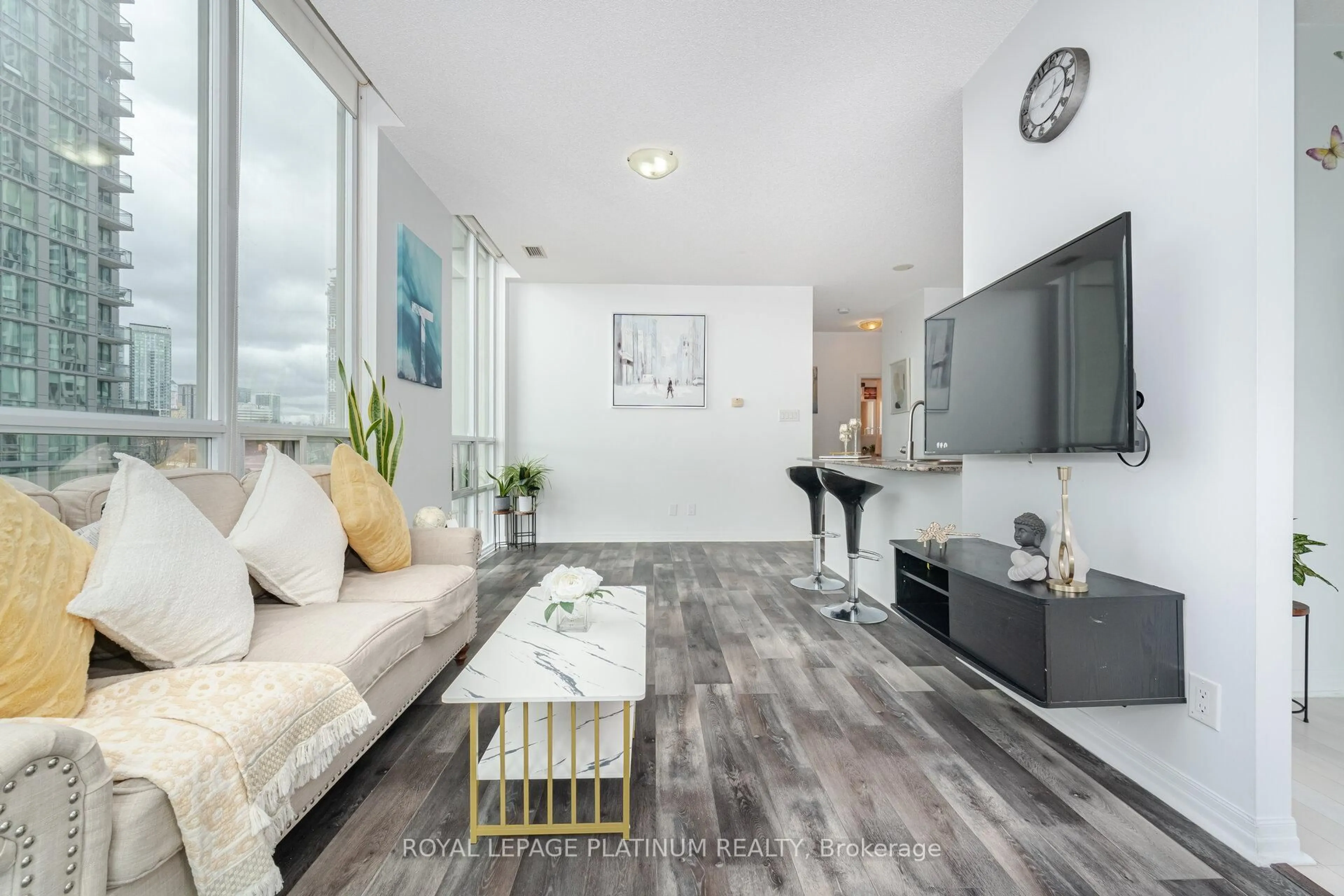Living room with furniture, unknown for 3515 kariya Dr #510, Mississauga Ontario L5B 0C1