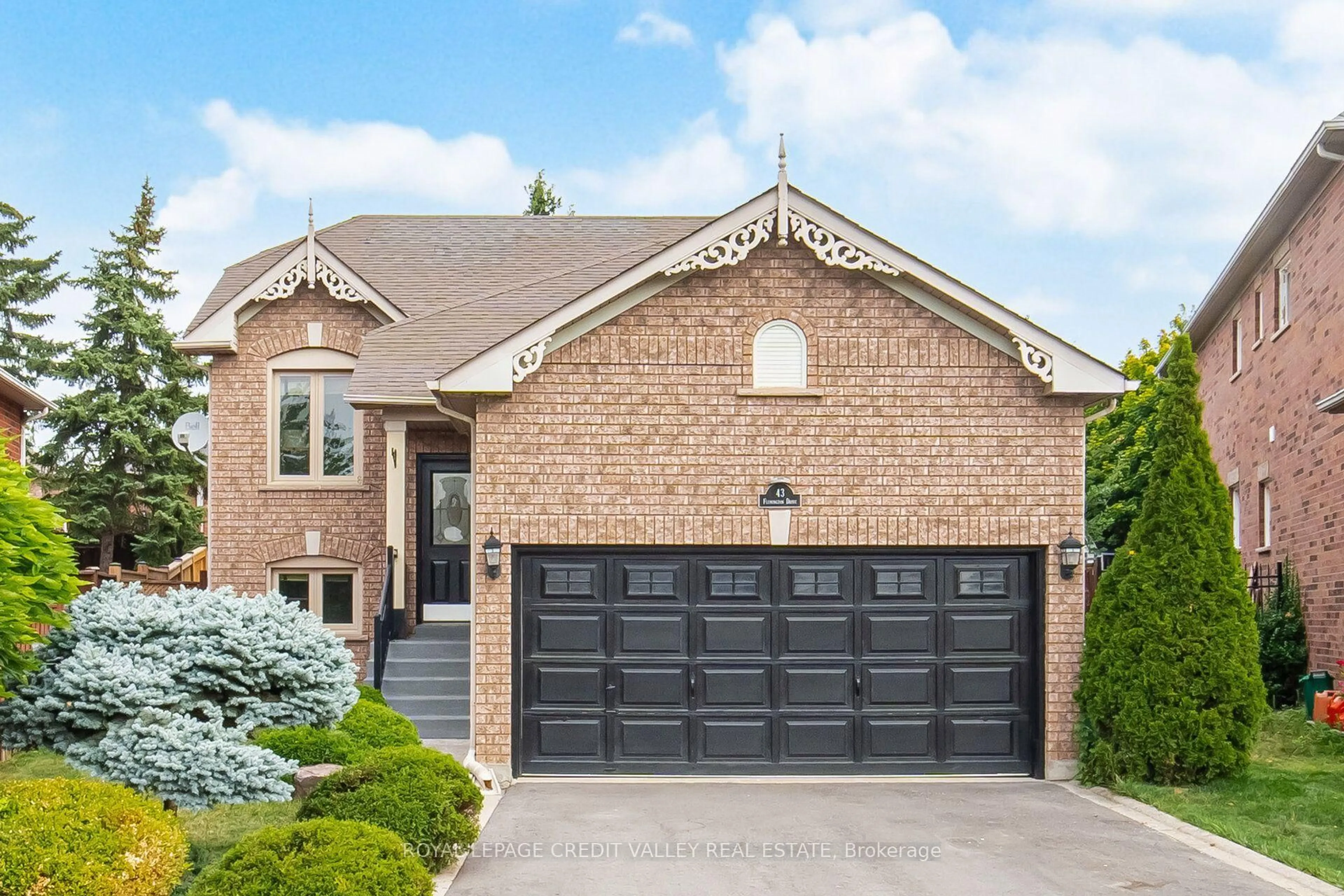 Home with brick exterior material, street for 43 Flemington Dr, Caledon Ontario L7C 1B7
