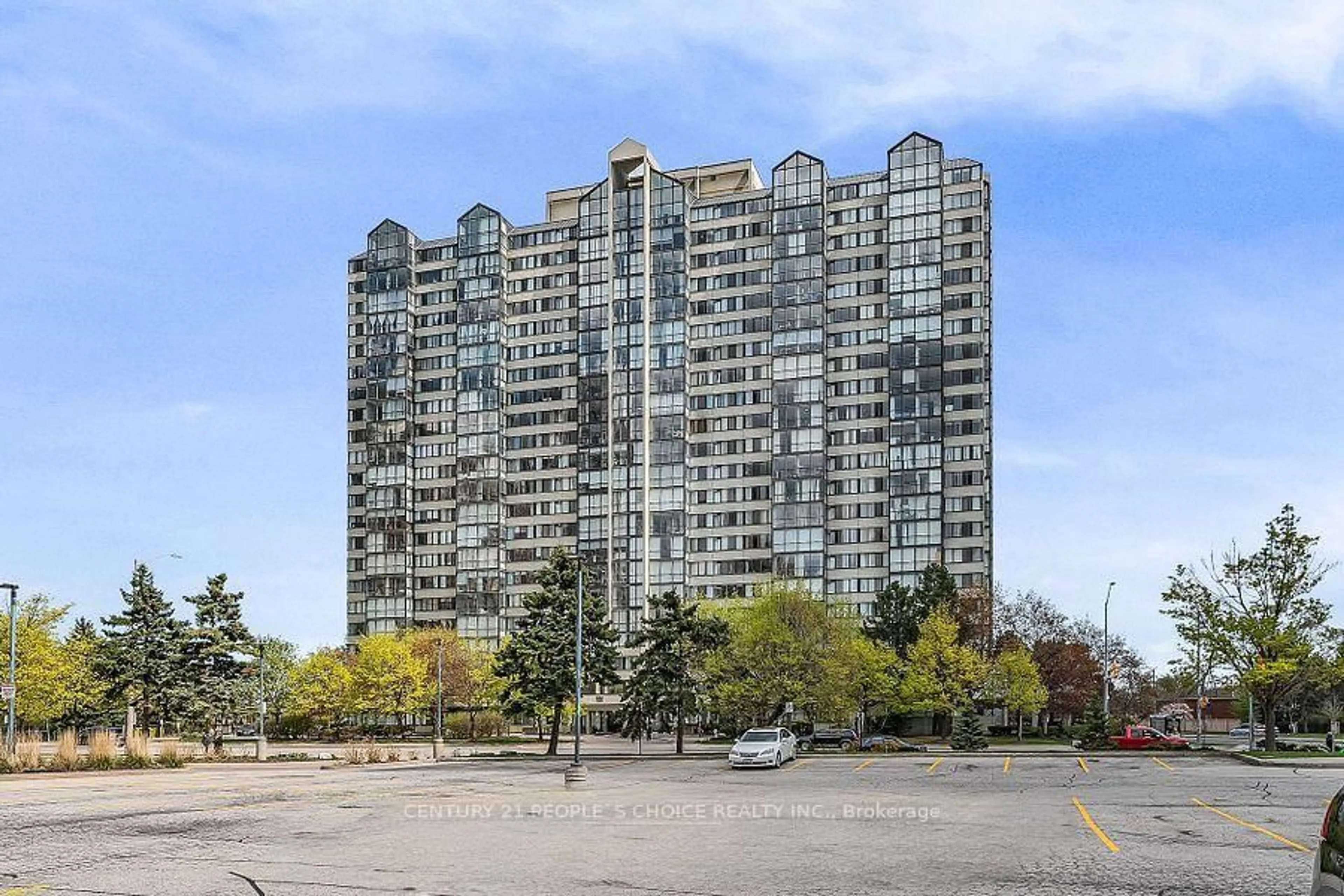 Unknown for 350 Webb Dr #2010, Mississauga Ontario L5B 3W4