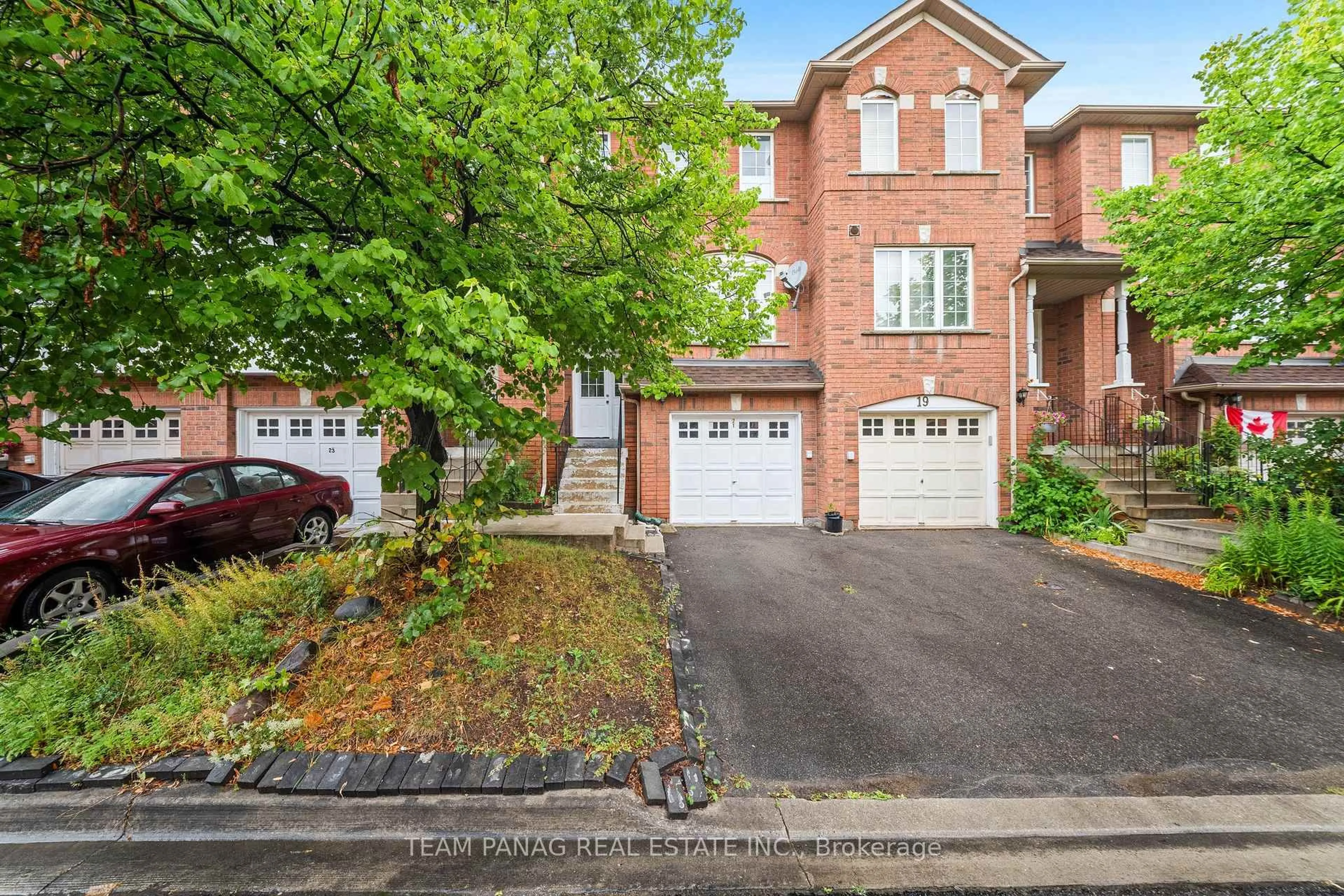 Home with brick exterior material, street for 170 Havelock Dr #21, Brampton Ontario L6W 4T3