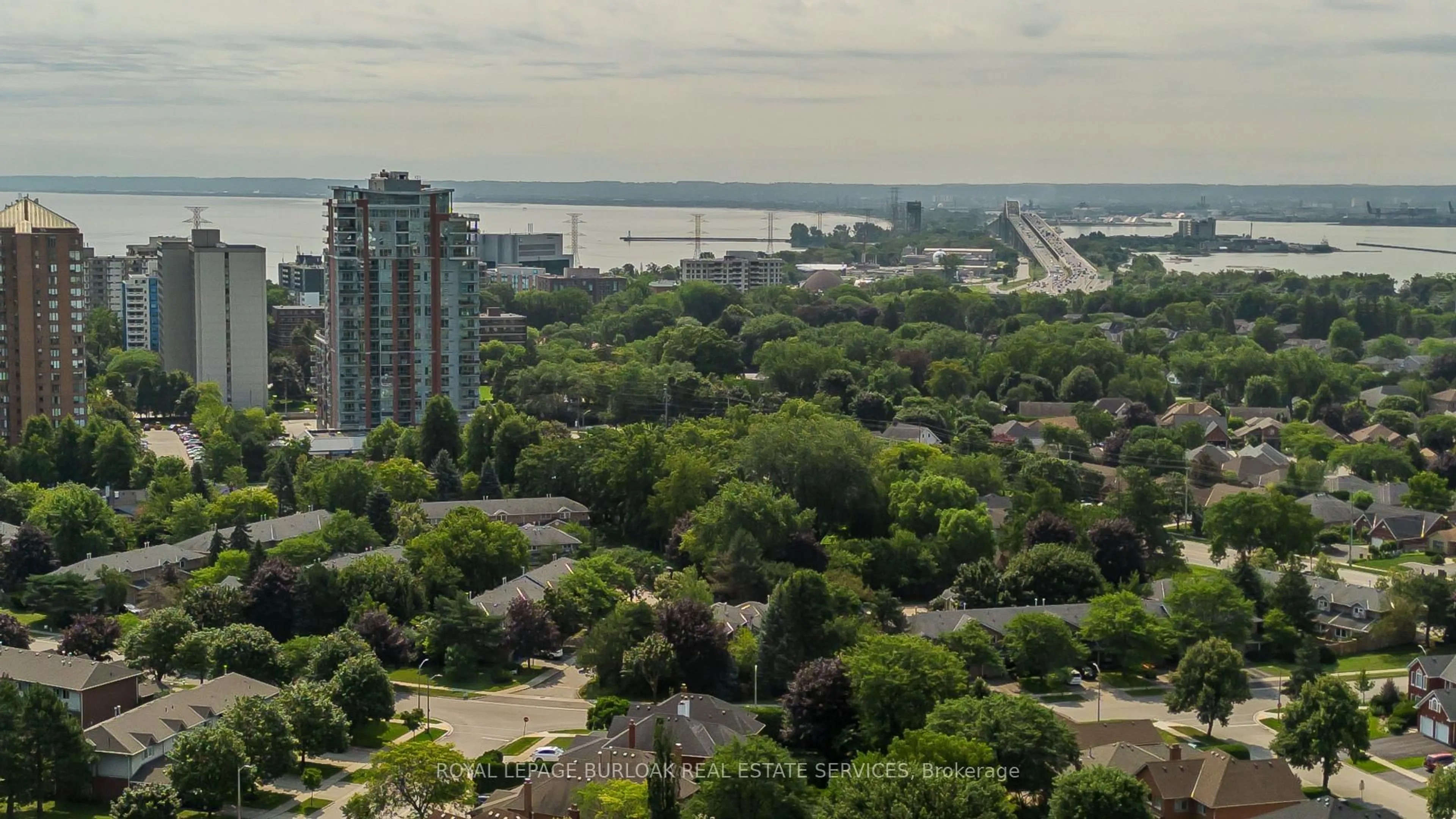 A pic from outside/outdoor area/front of a property/back of a property/a pic from drone, water/lake/river/ocean view for 1238 Sable Dr, Burlington Ontario L7S 2J6