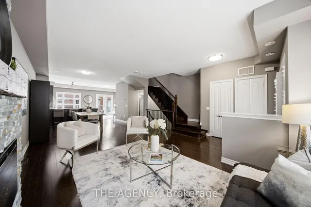 2460 Prince Michael Dr #23, Oakville 3