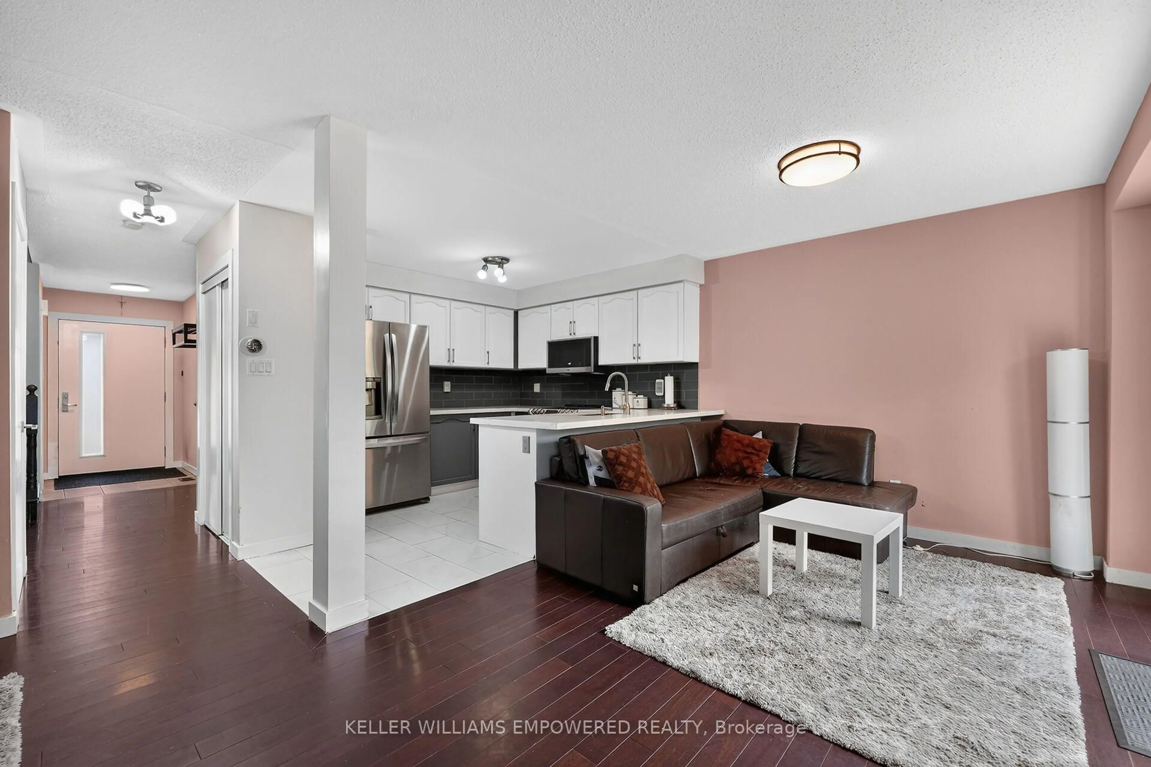 Unknown for 62 Earl Grey Cres, Brampton Ontario L7A 2L2