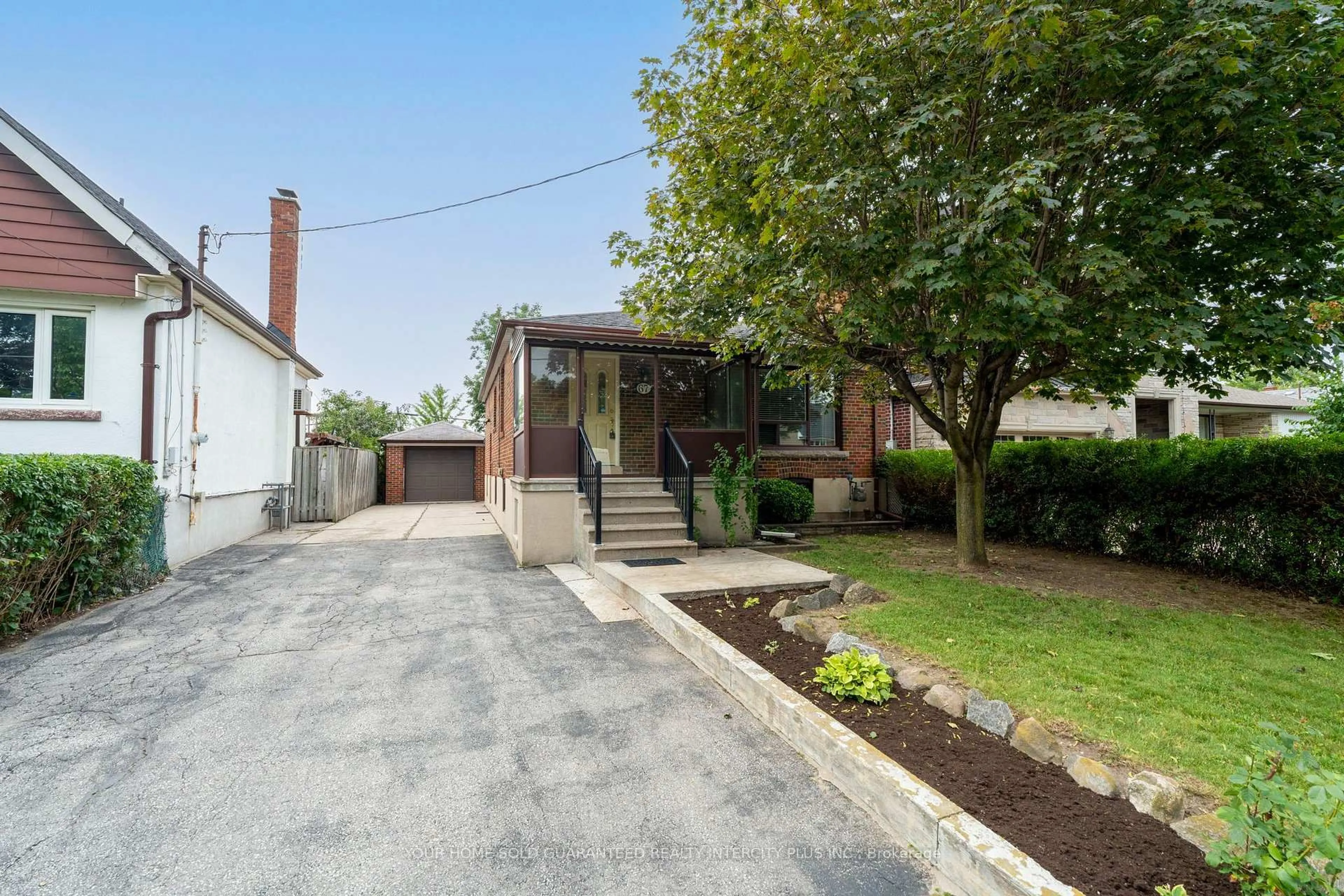 Unknown for 67 Bentworth Ave, Toronto Ontario M6A 1P5