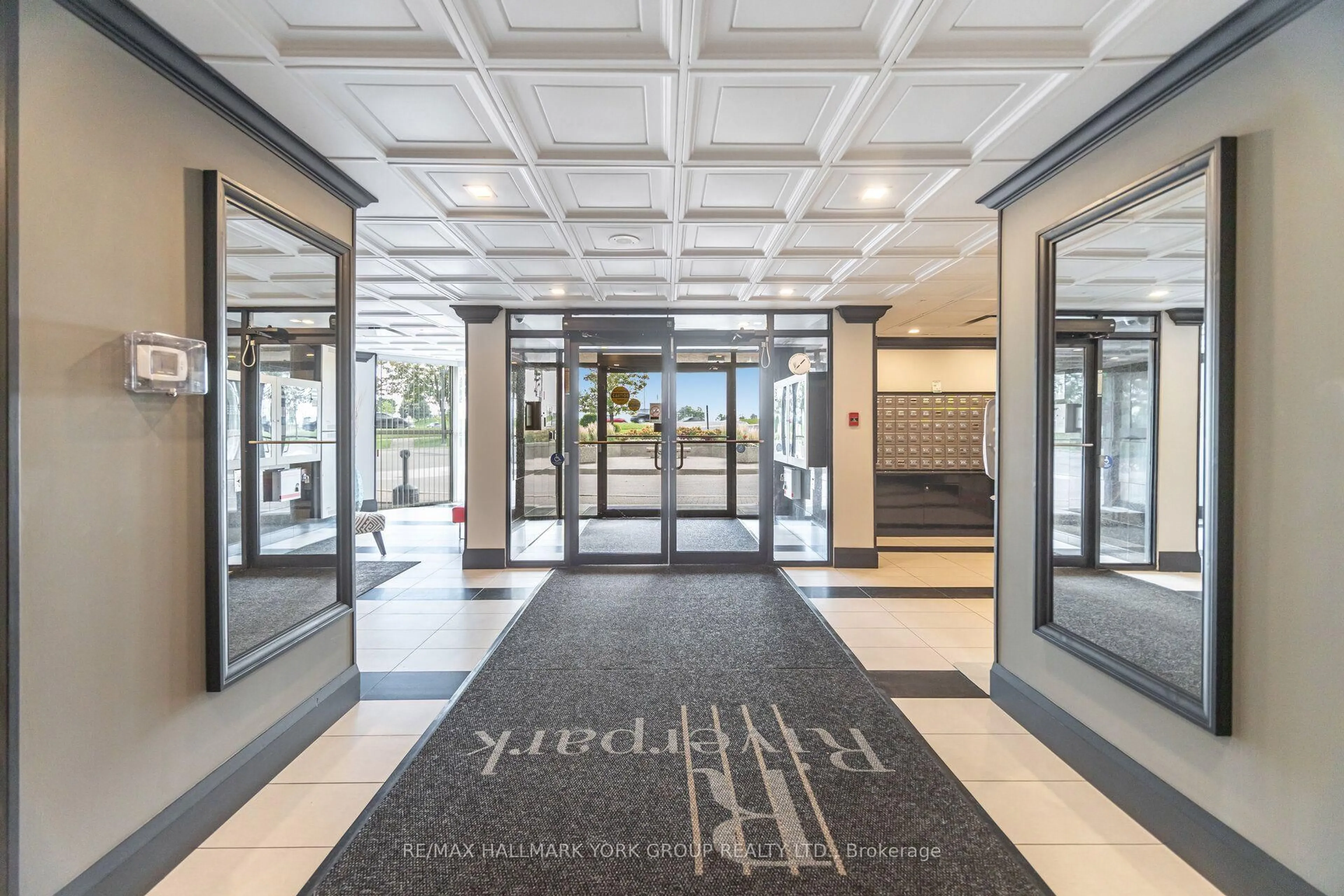 Indoor foyer for 600 Rexdale Blvd #1406, Toronto Ontario M9W 6T4