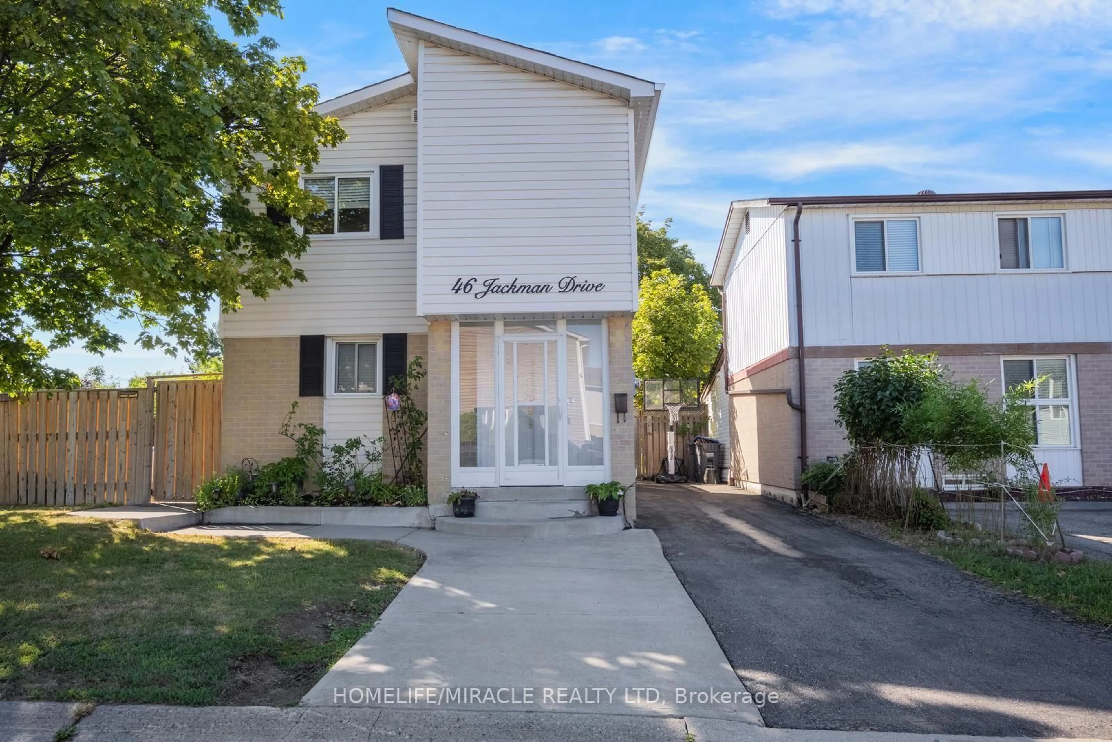 Unknown for 46 Jackman Dr, Brampton Ontario L6S 2L9